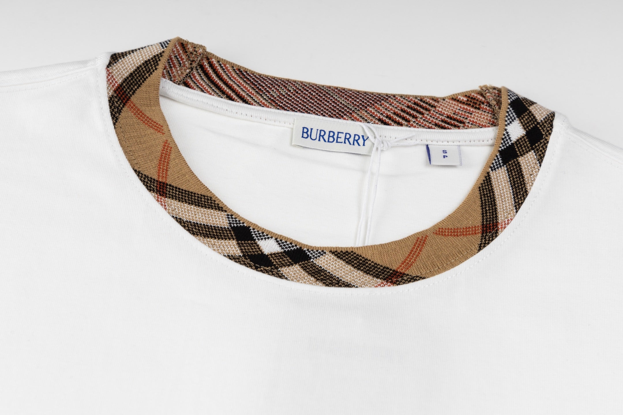 LuxluxHouse Best Quality Clothes Burberry T-shirt