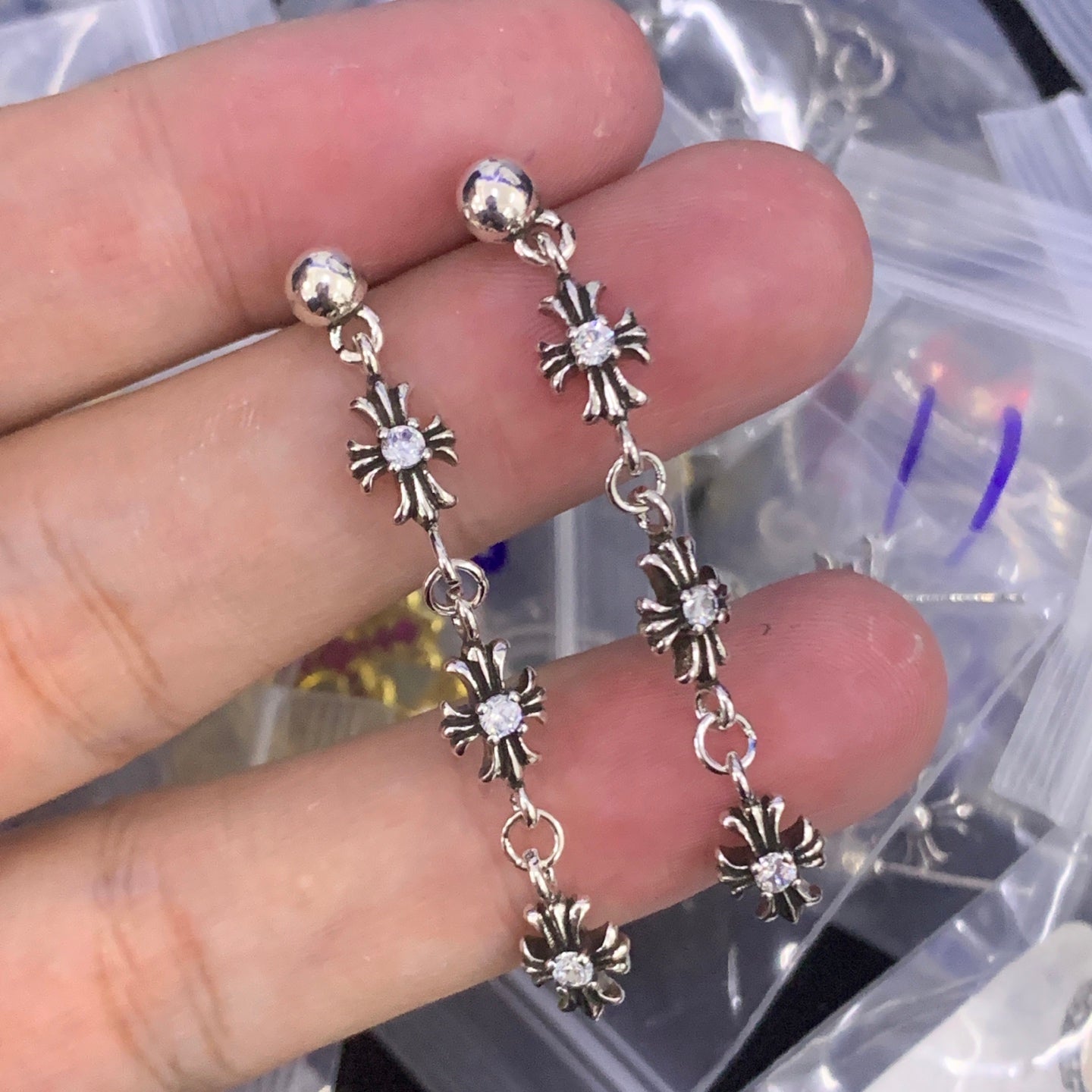 LuxluxHouse Low Price And High Quality Accessories Chrome Hearts