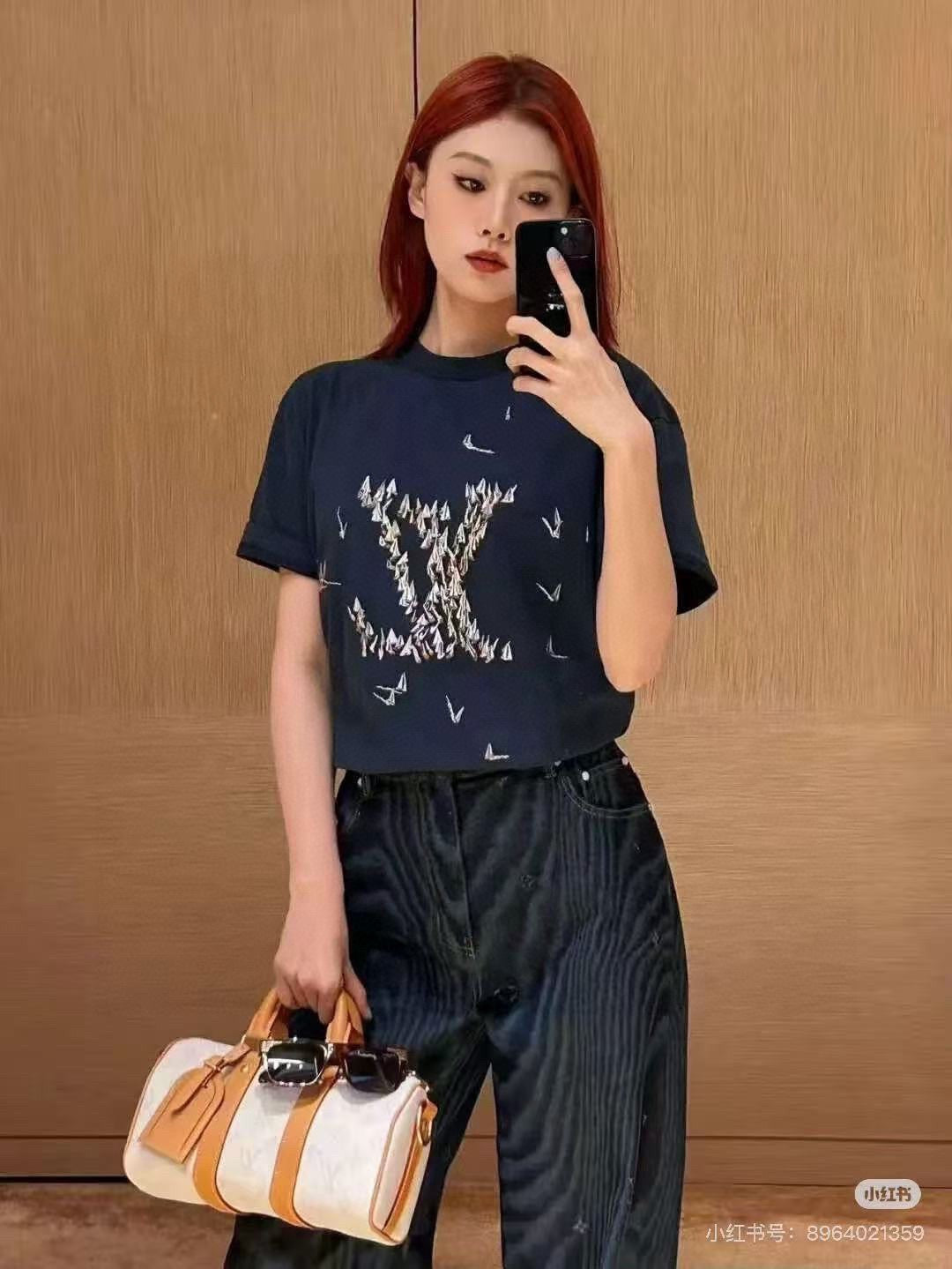 LuxluxHouse Best Quality Clothes T-shirt Louis Vuitton