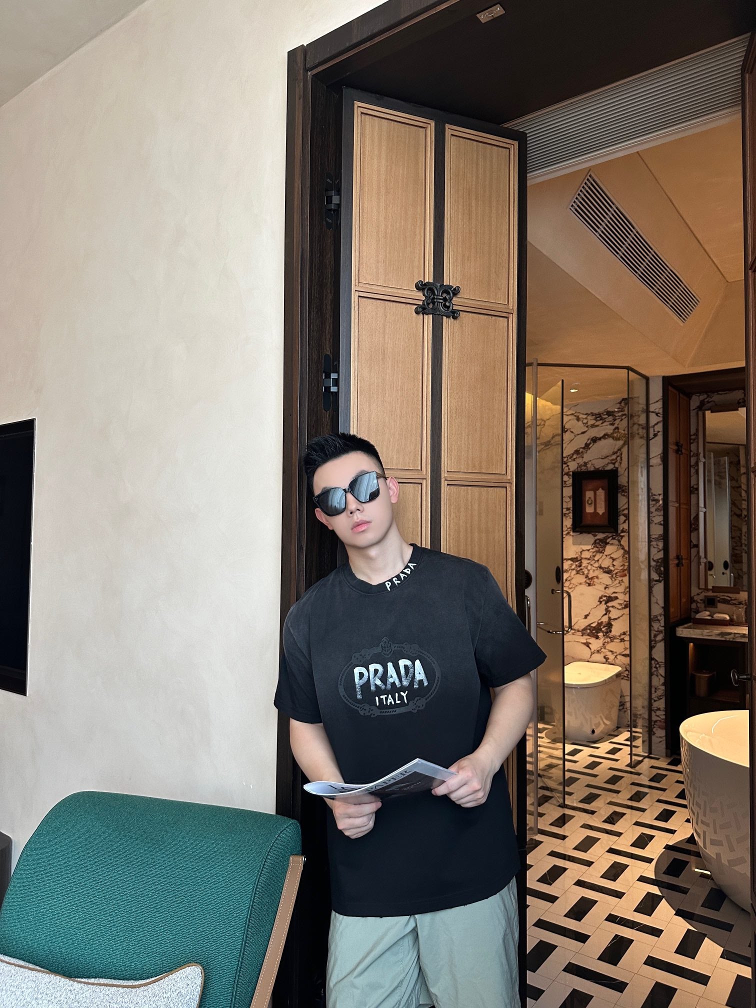 LuxluxHouse Best Quality Clothes T-shirt Prada