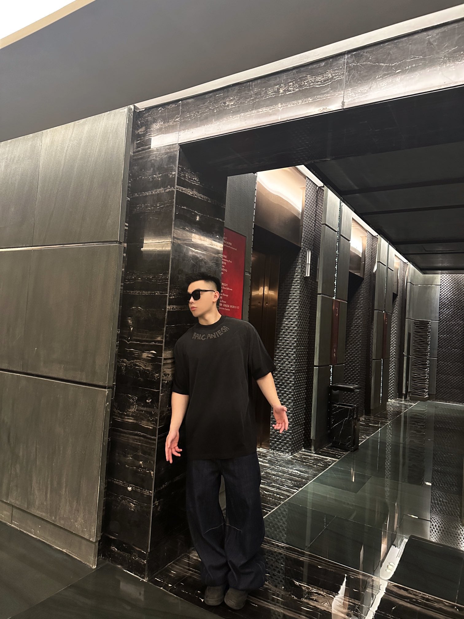 LuxluxHouse Best Quality Clothes Balenciaga T-shirt