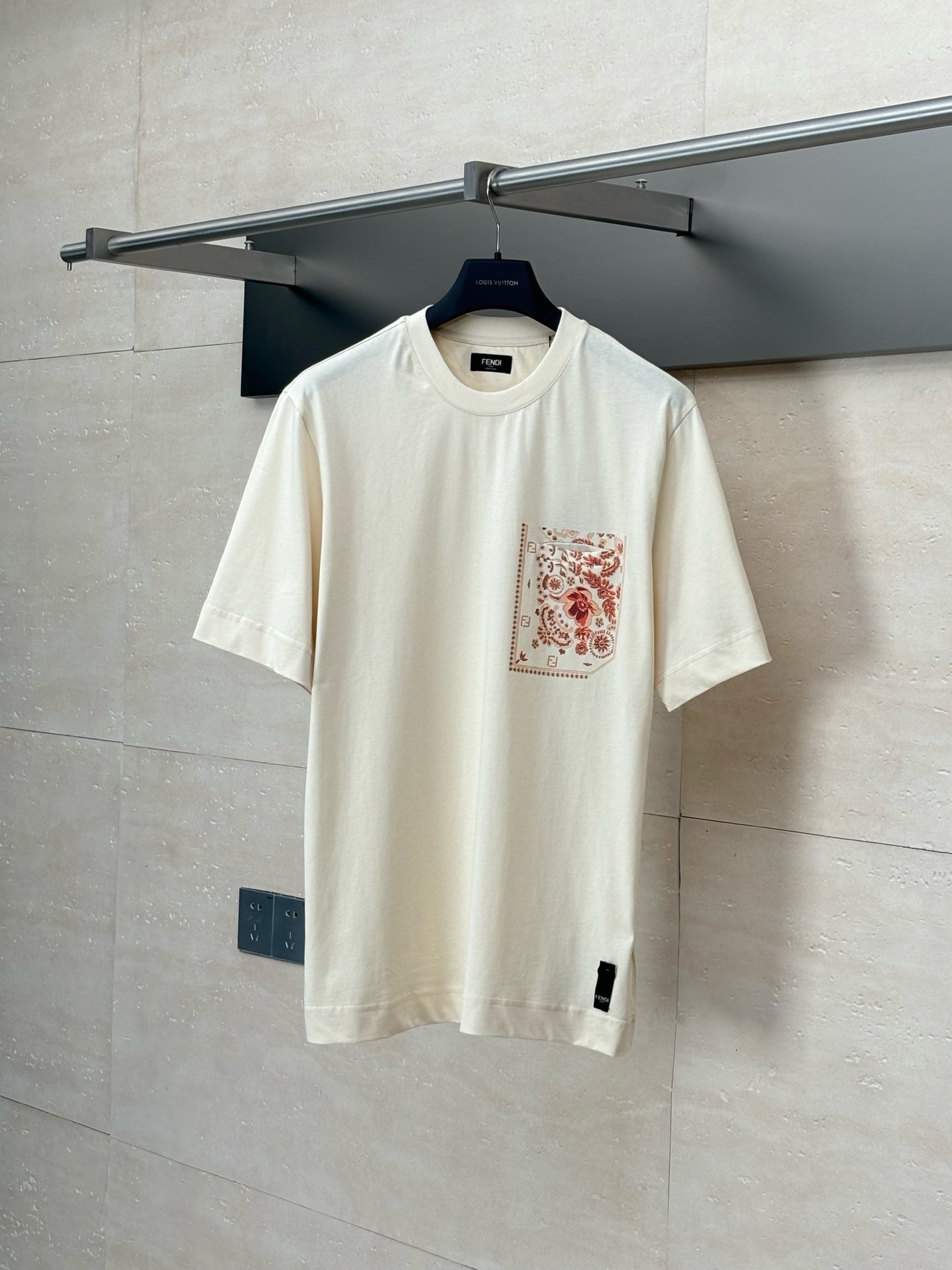 LuxluxHouse Best Quality Clothes Fendi T-shirt