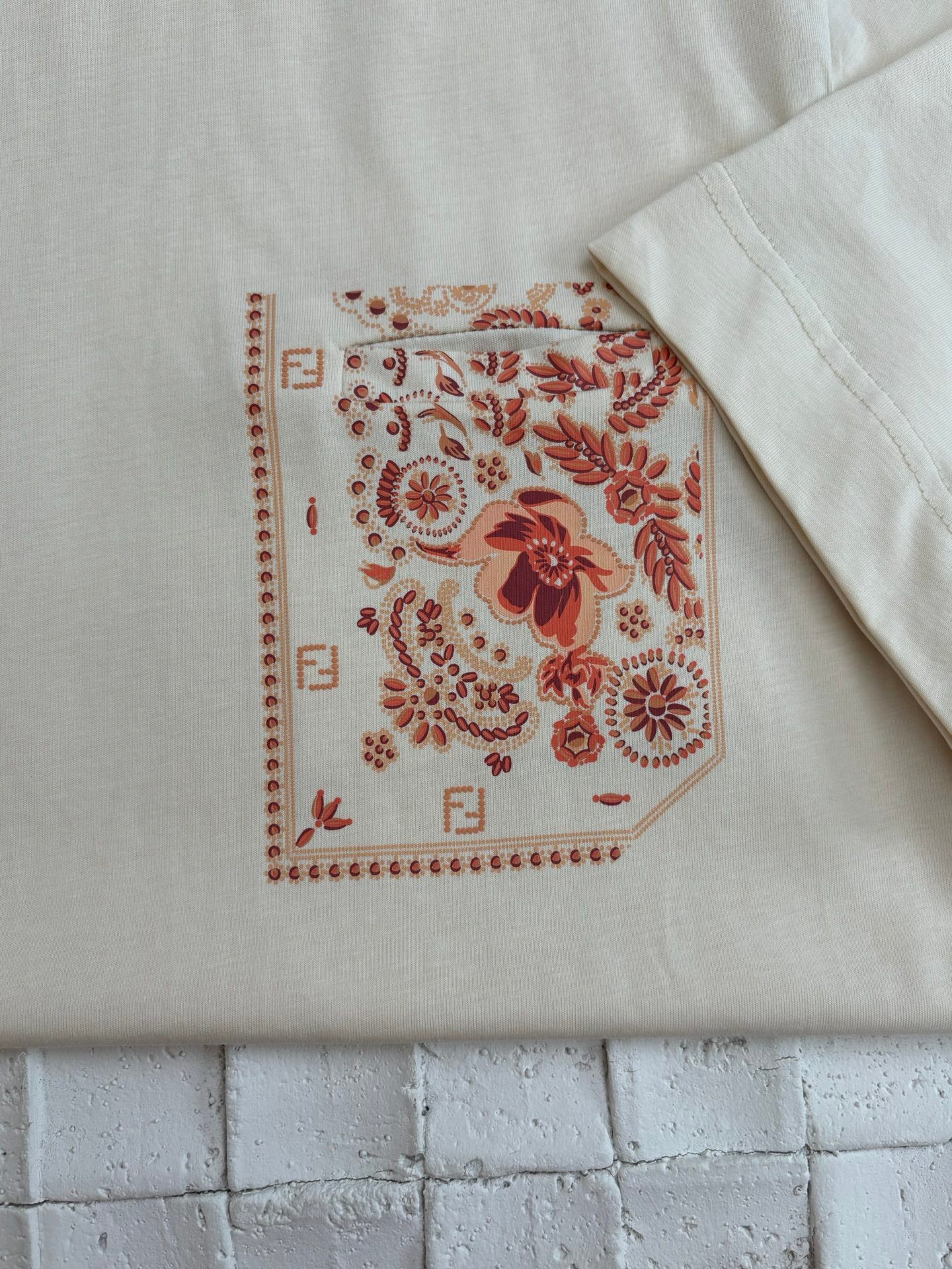 LuxluxHouse Best Quality Clothes Fendi T-shirt