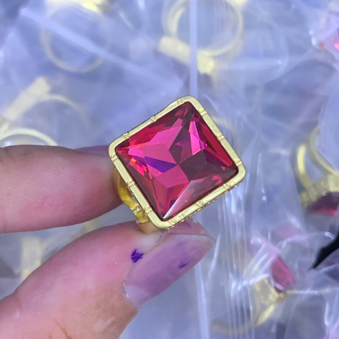 LuxluxHouse Low Price And High Quality Accessories Versace