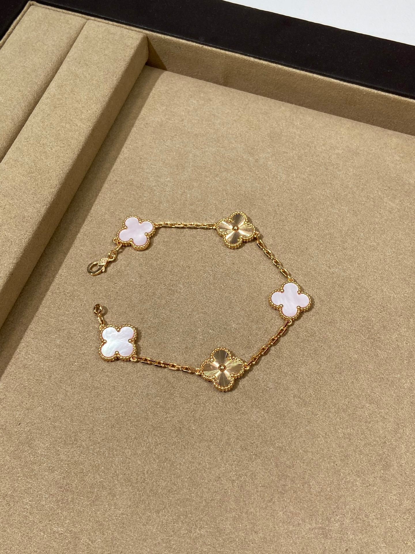 LuxluxHouse Best Quality Accessories Bracelet Van Cleef & Arpels