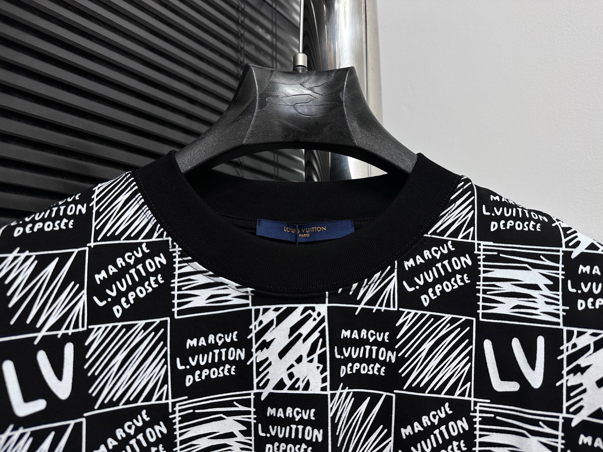 LuxluxHouse Best Quality Clothes T-shirt Louis Vuitton