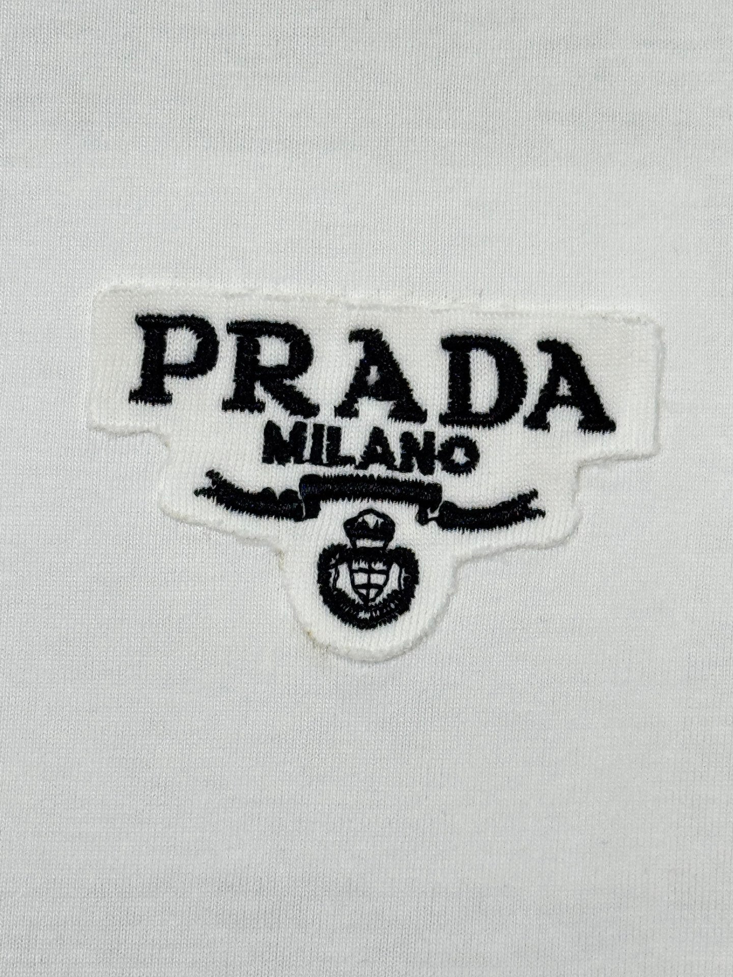 LuxluxHouse Best Quality Clothes T-shirt Prada