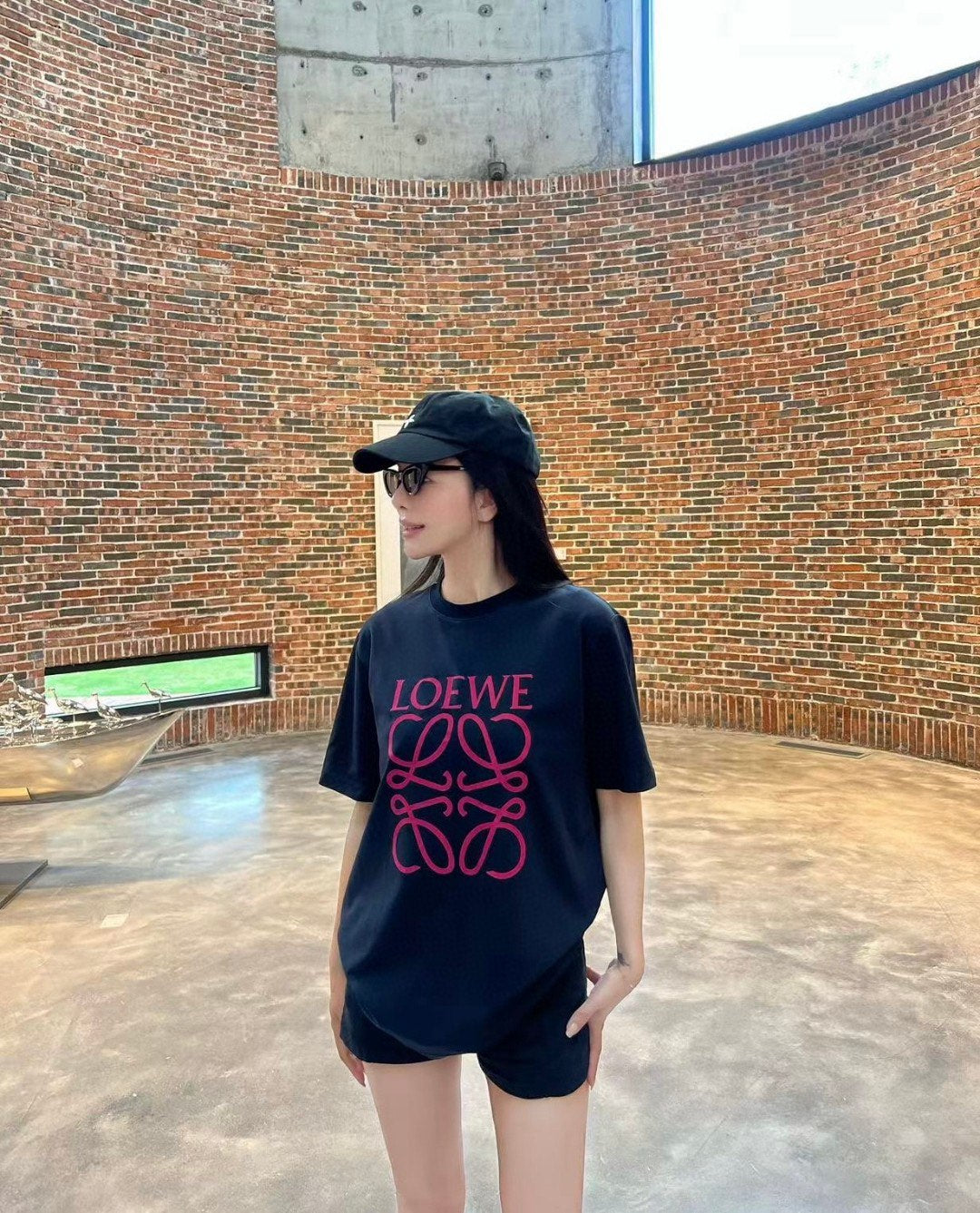 LuxluxHouse Best Quality Clothes T-shirt Loewe