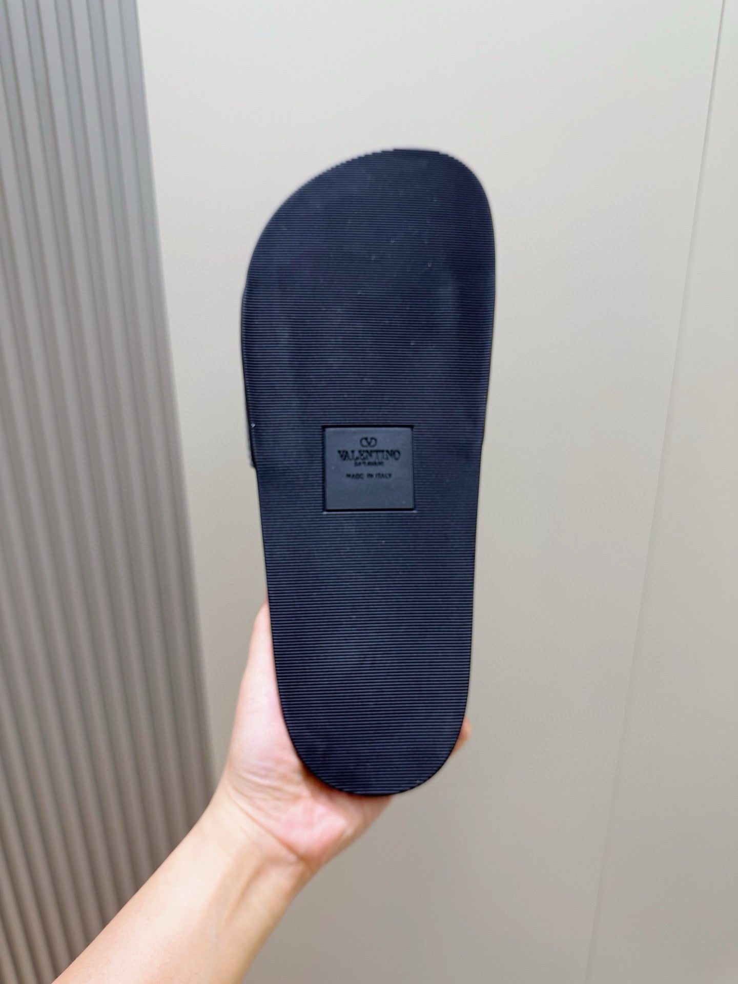 LuxluxHouse Best Quality Sandals Valentino