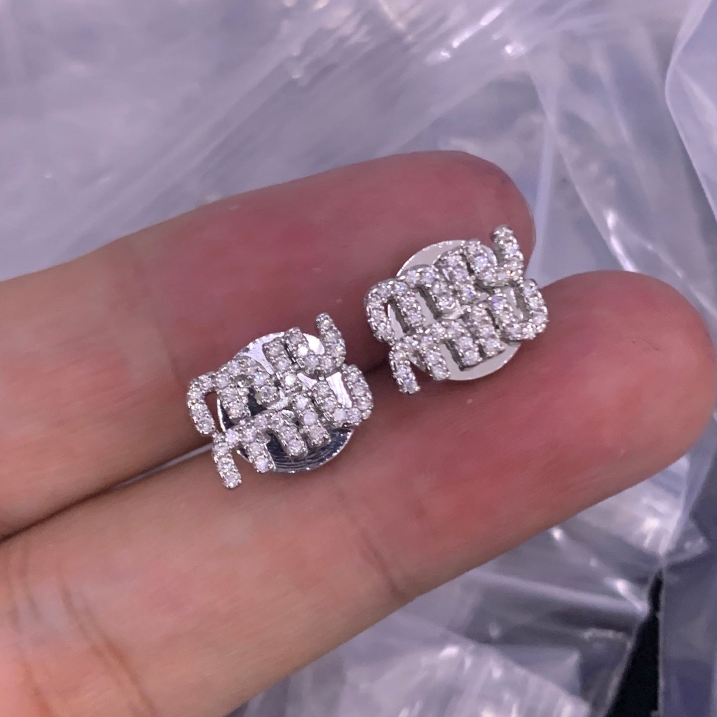 LuxluxHouse Low Price And High Quality Accessories Miu Miu