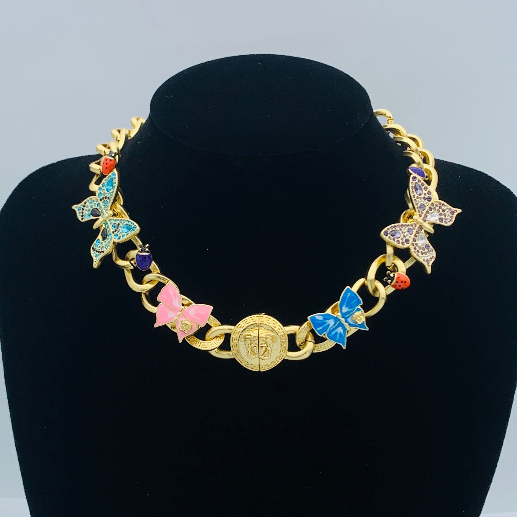 LuxluxHouse Low Price And High Quality Accessories Versace