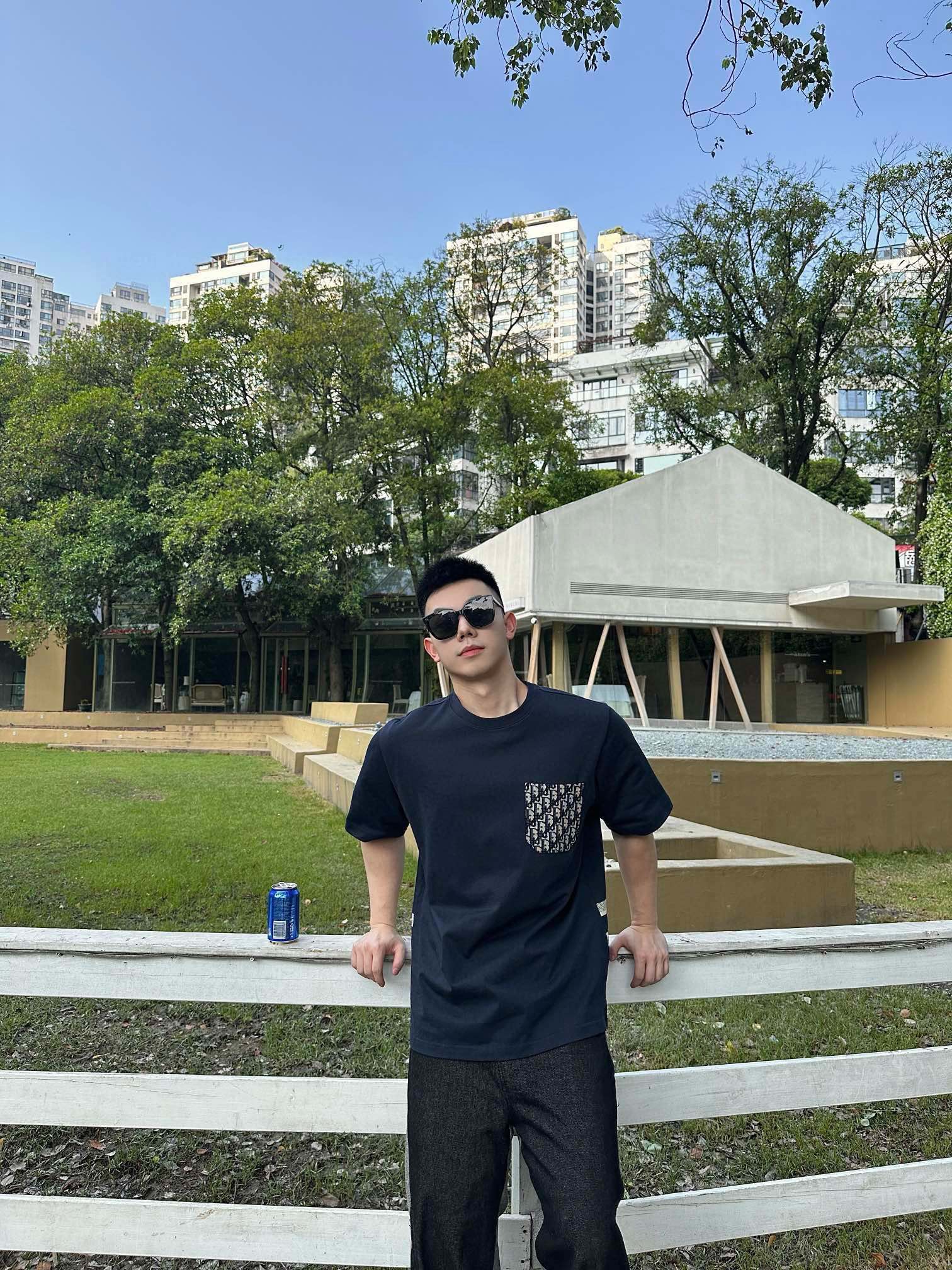 LuxluxHouse Best Quality Clothes T-shirt Dior