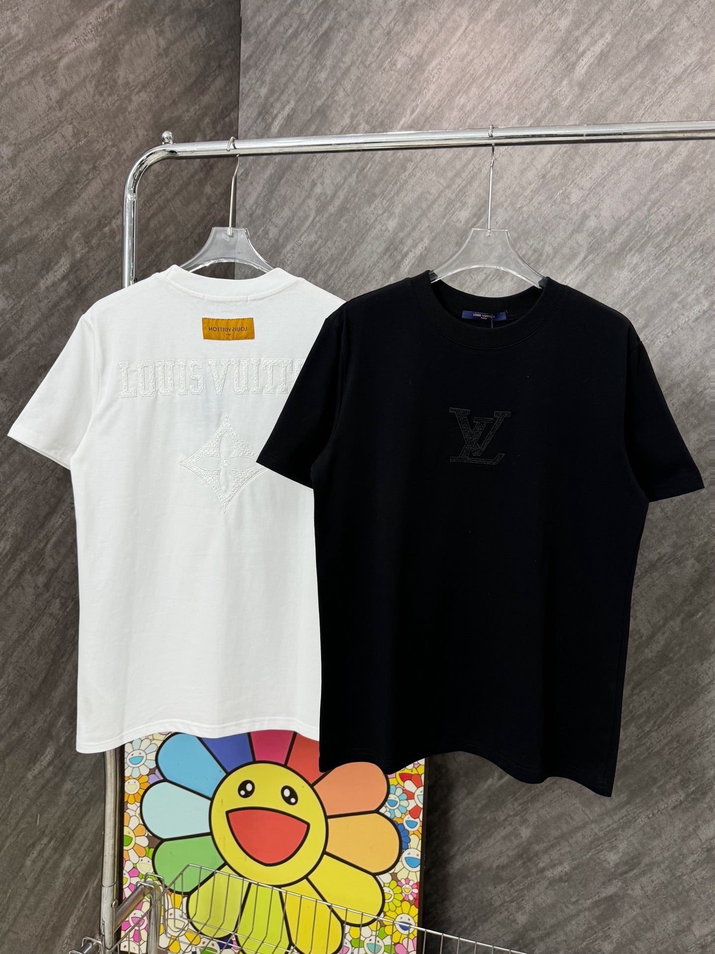 LuxluxHouse Best Quality Clothes T-shirt Louis Vuitton