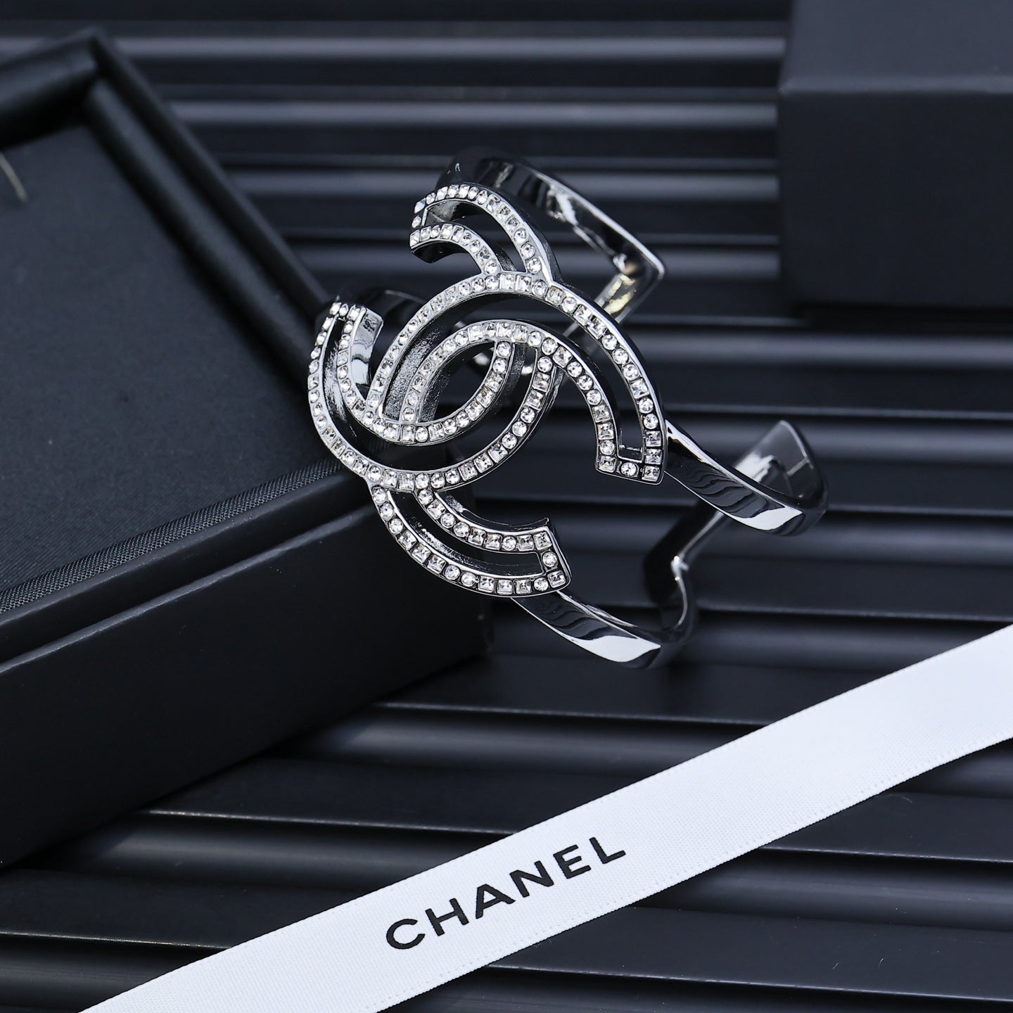 LuxluxHouse Best Quality Accessories Bracelet Bracelet Earrings Chanel Earrings