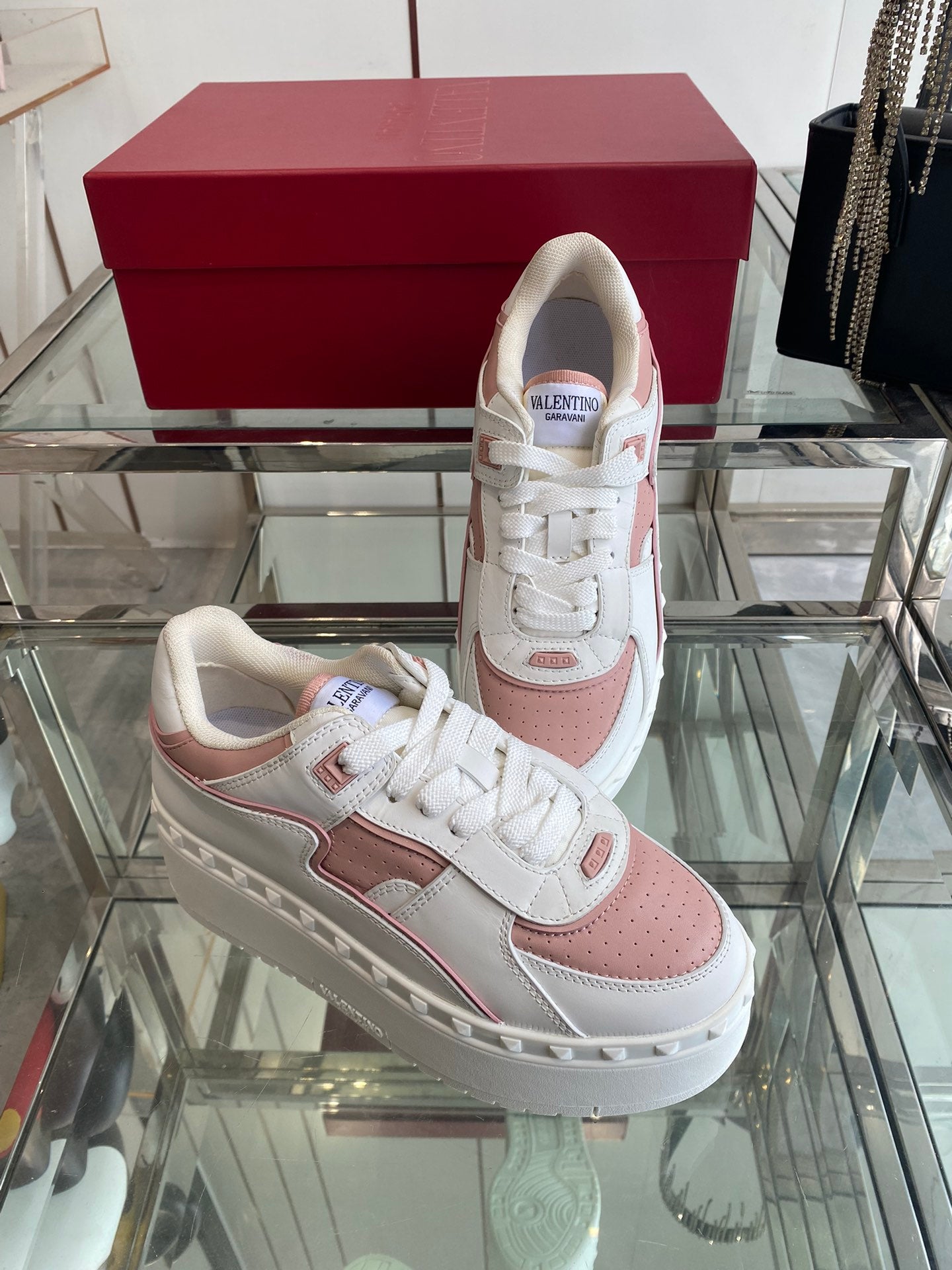 LuxluxHouse Best Quality Valentino Women Shoes