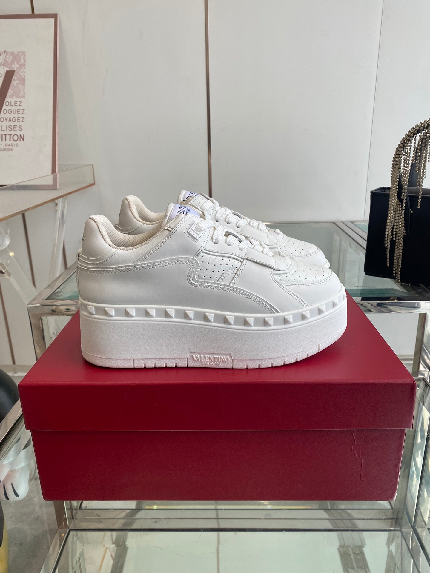 LuxluxHouse Best Quality Valentino Women Shoes