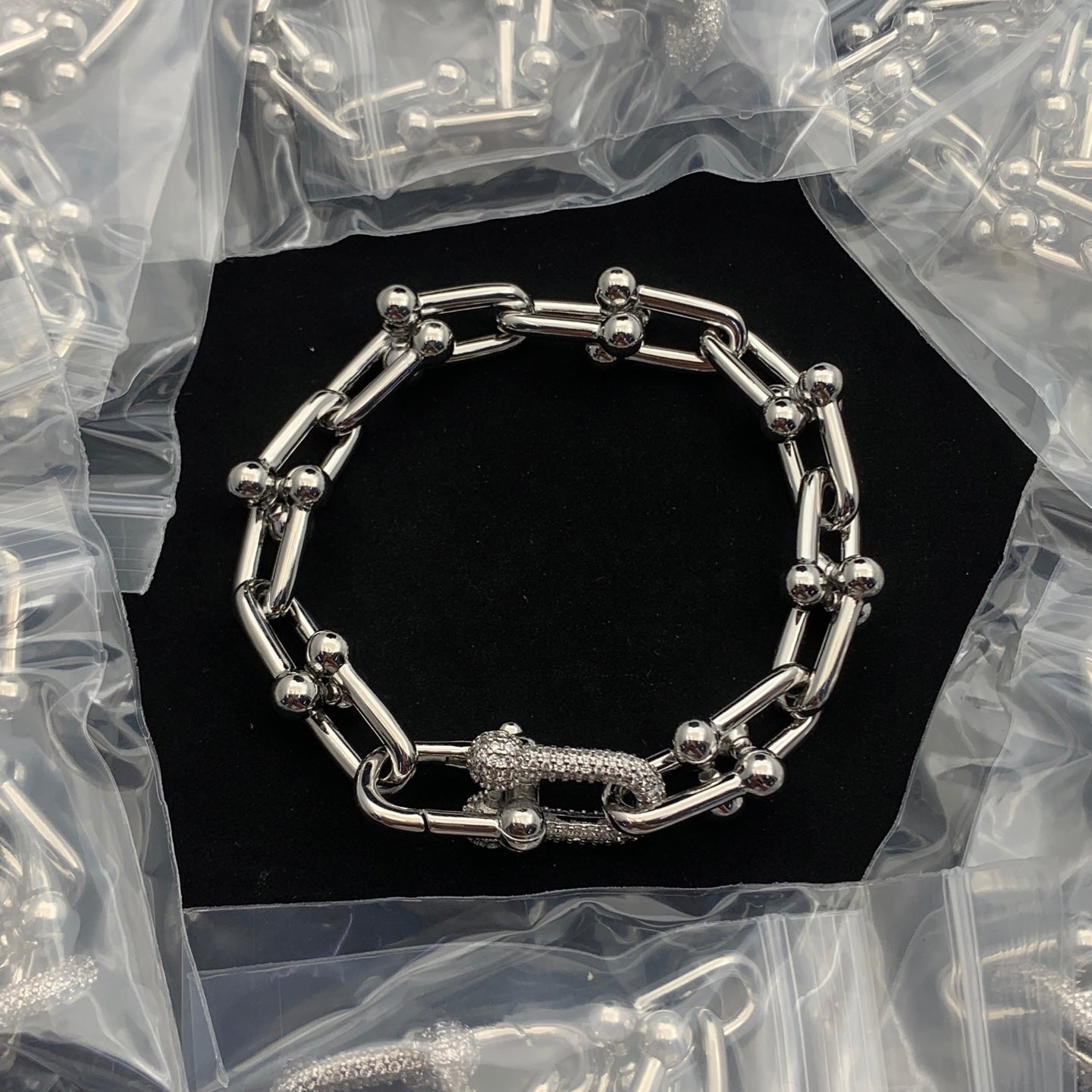 LuxluxHouse Low Price And High Quality Accessories Tiffany