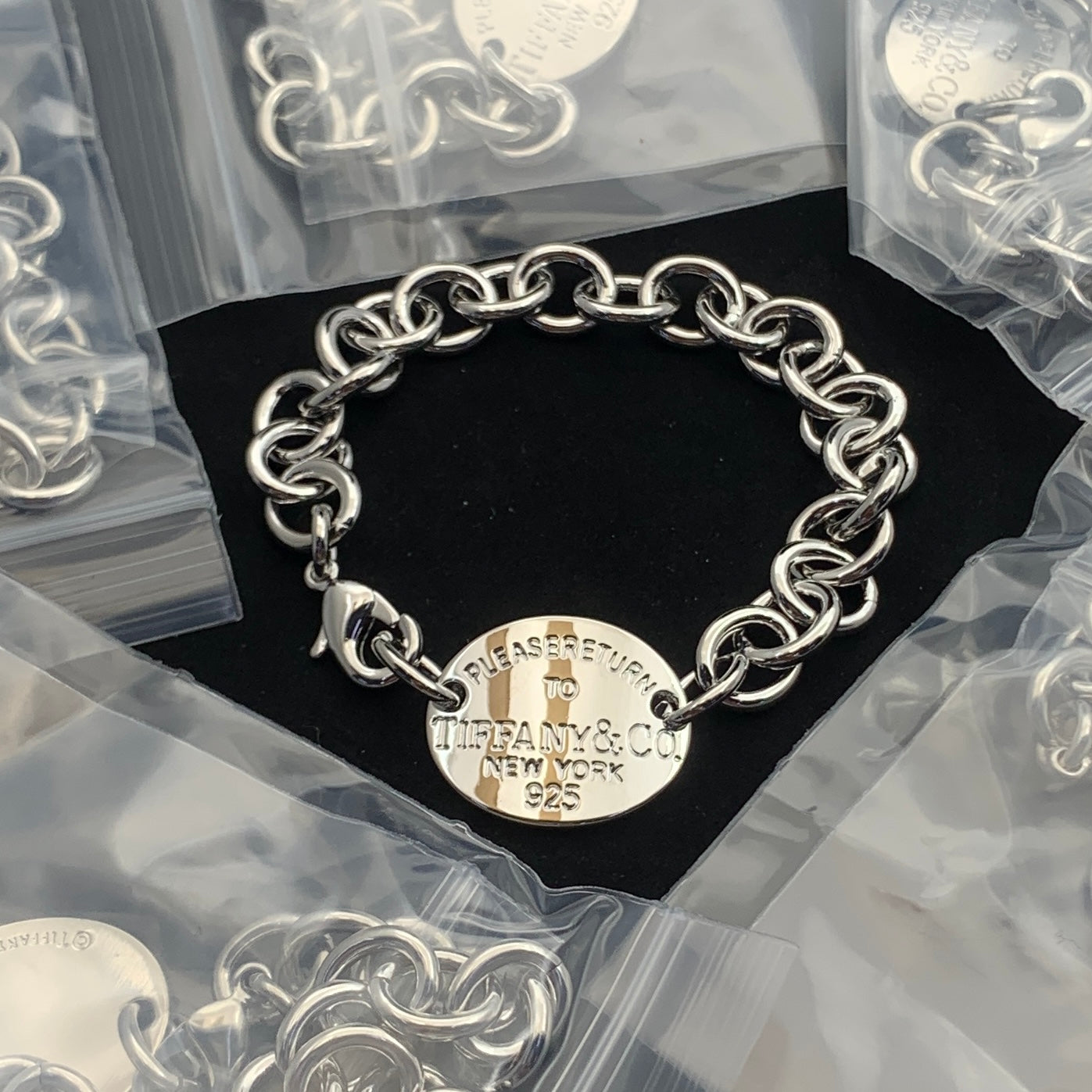 LuxluxHouse Low Price And High Quality Accessories Tiffany