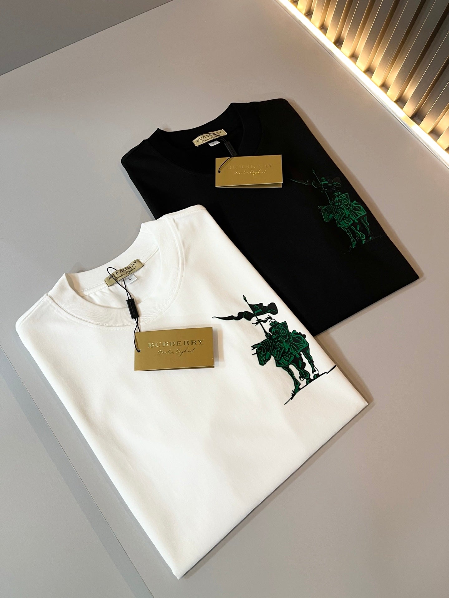 LuxluxHouse Best Quality Clothes Burberry T-shirt