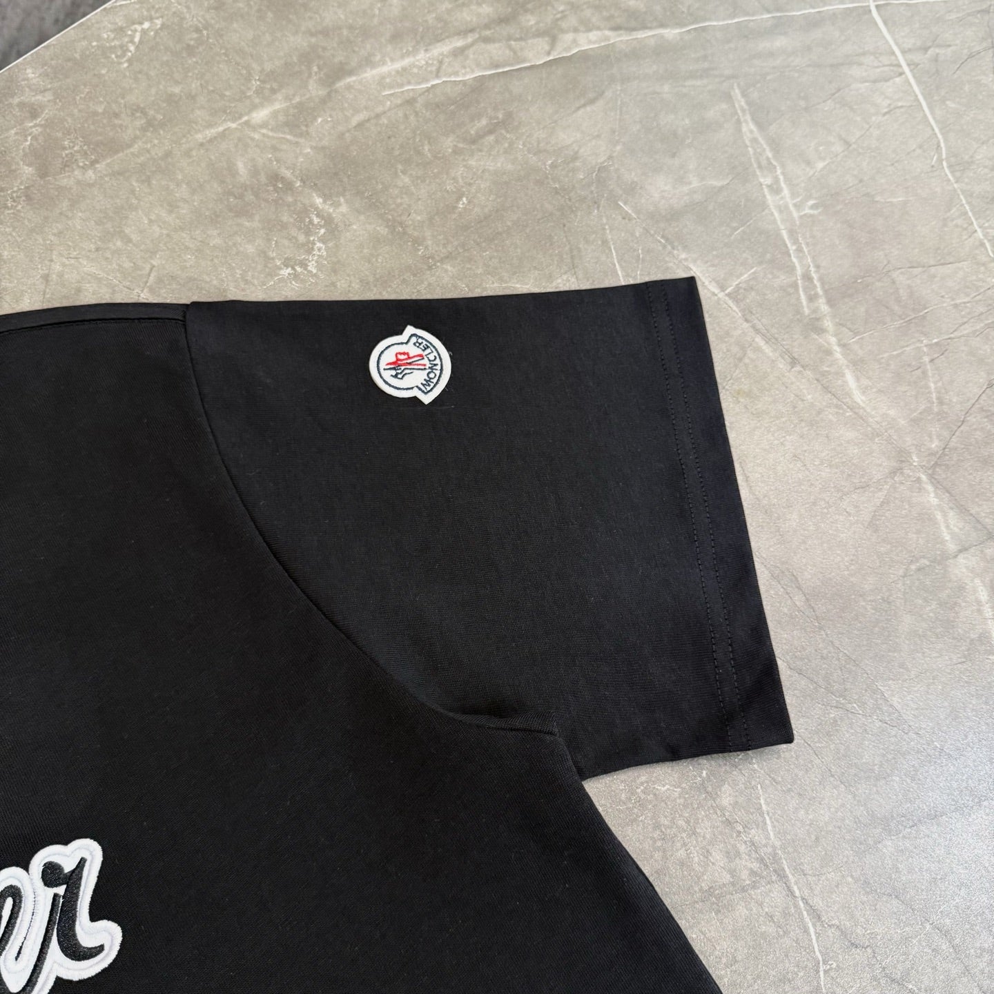 LuxluxHouse Best Quality Clothes T-shirt Moncler