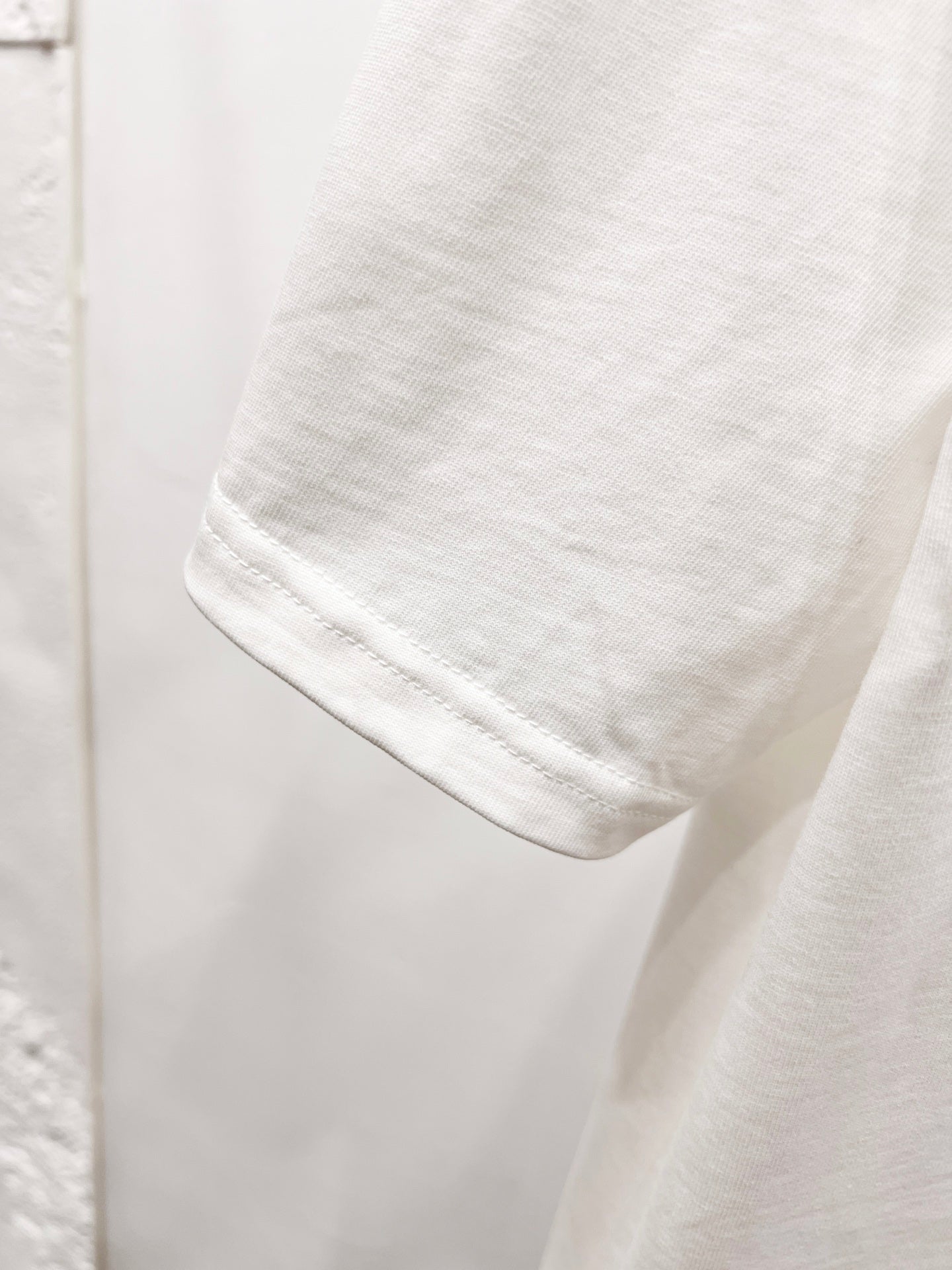 LuxluxHouse Best Quality Clothes T-shirt Prada