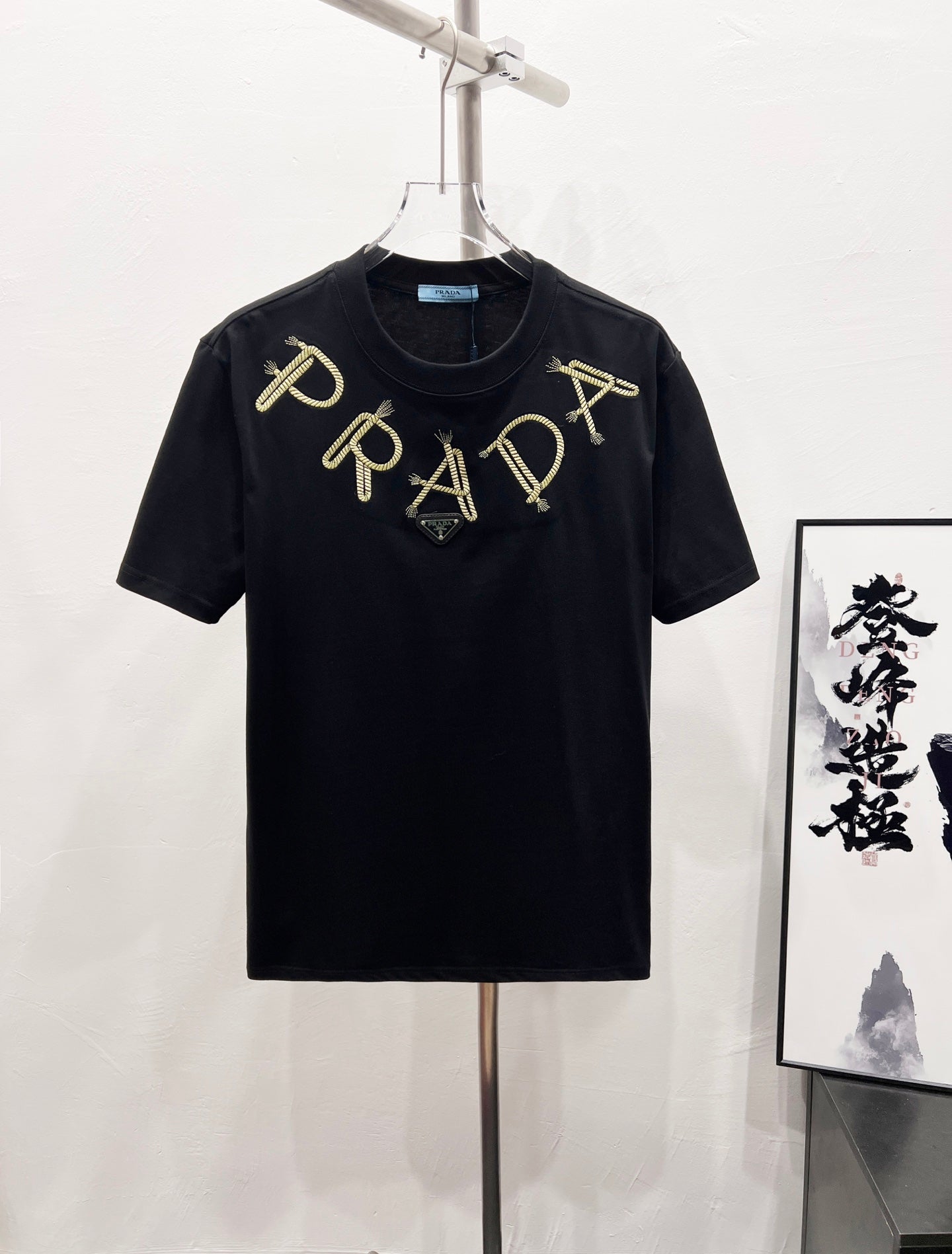 LuxluxHouse Best Quality Clothes T-shirt Prada