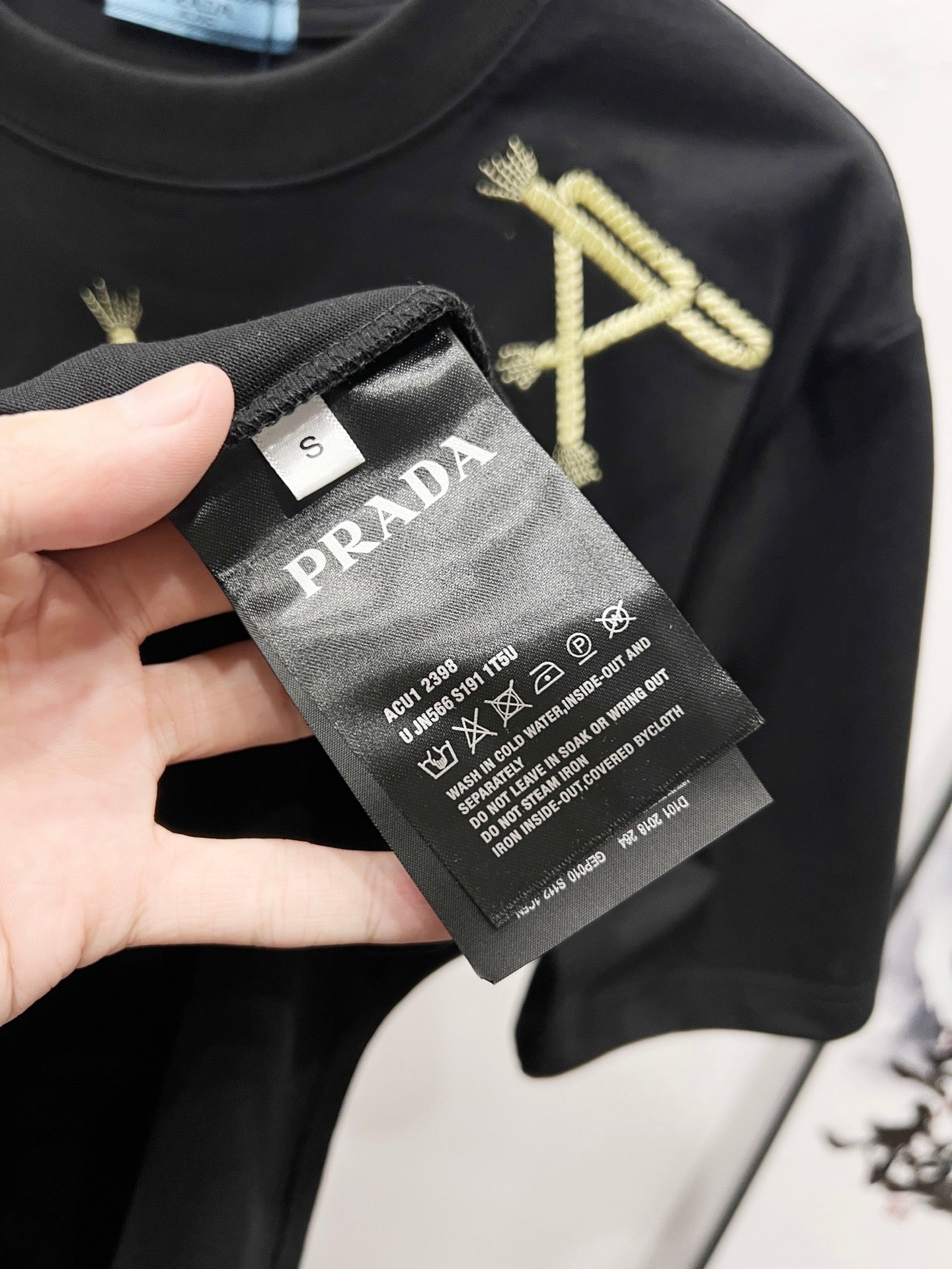 LuxluxHouse Best Quality Clothes T-shirt Prada