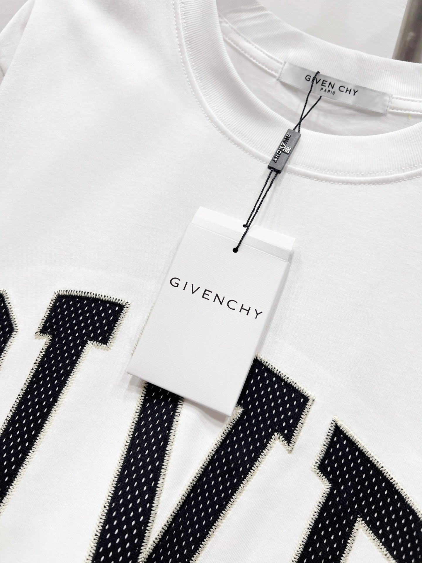 LuxluxHouse Best Quality Clothes Givenchy T-shirt