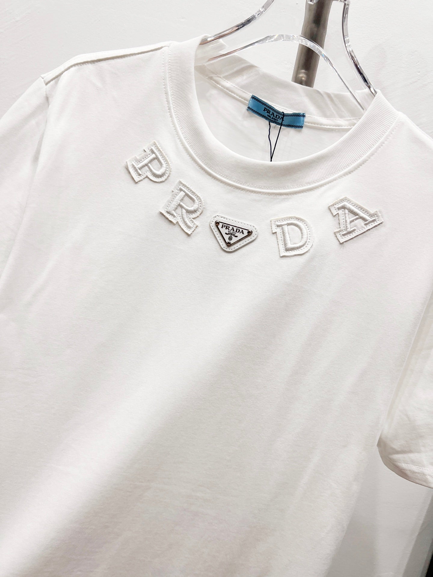 LuxluxHouse Best Quality Clothes T-shirt Prada