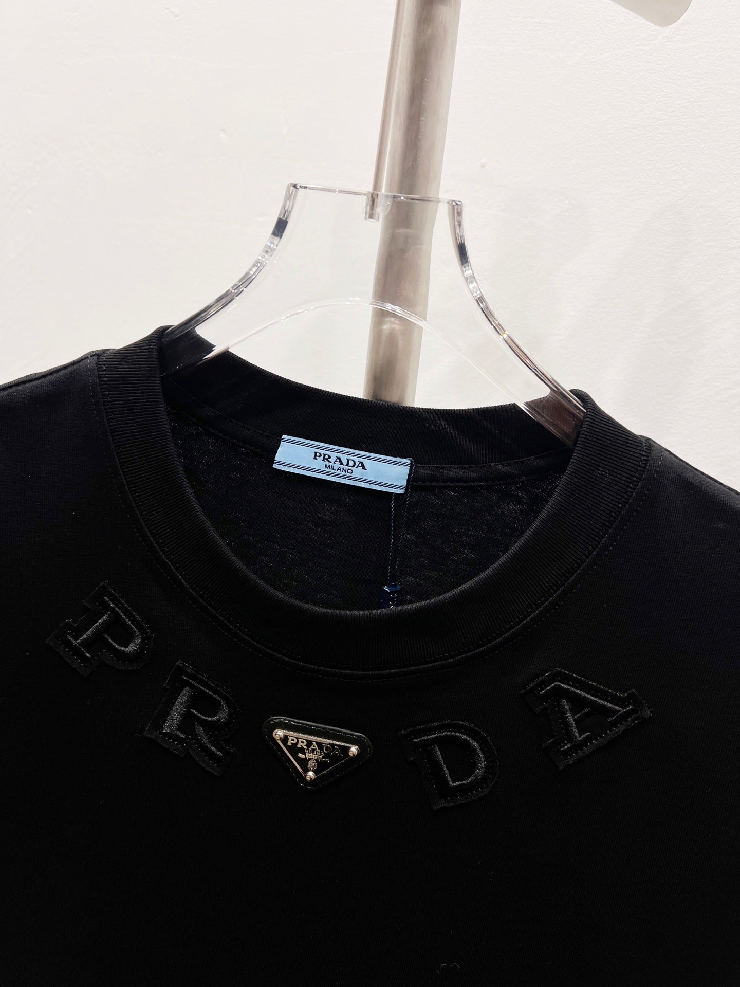 LuxluxHouse Best Quality Clothes T-shirt Prada