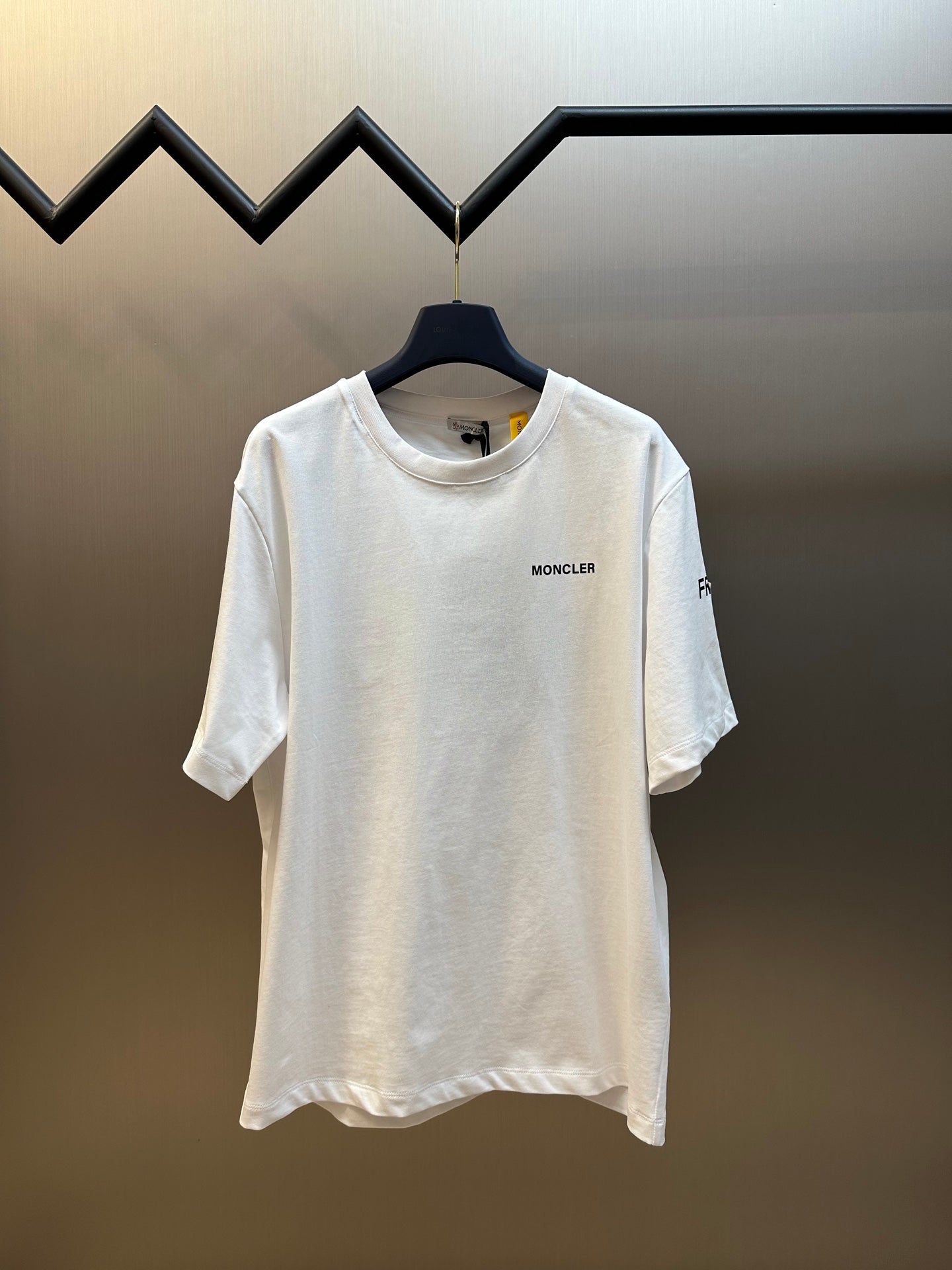 LuxluxHouse Best Quality Clothes T-shirt Moncler