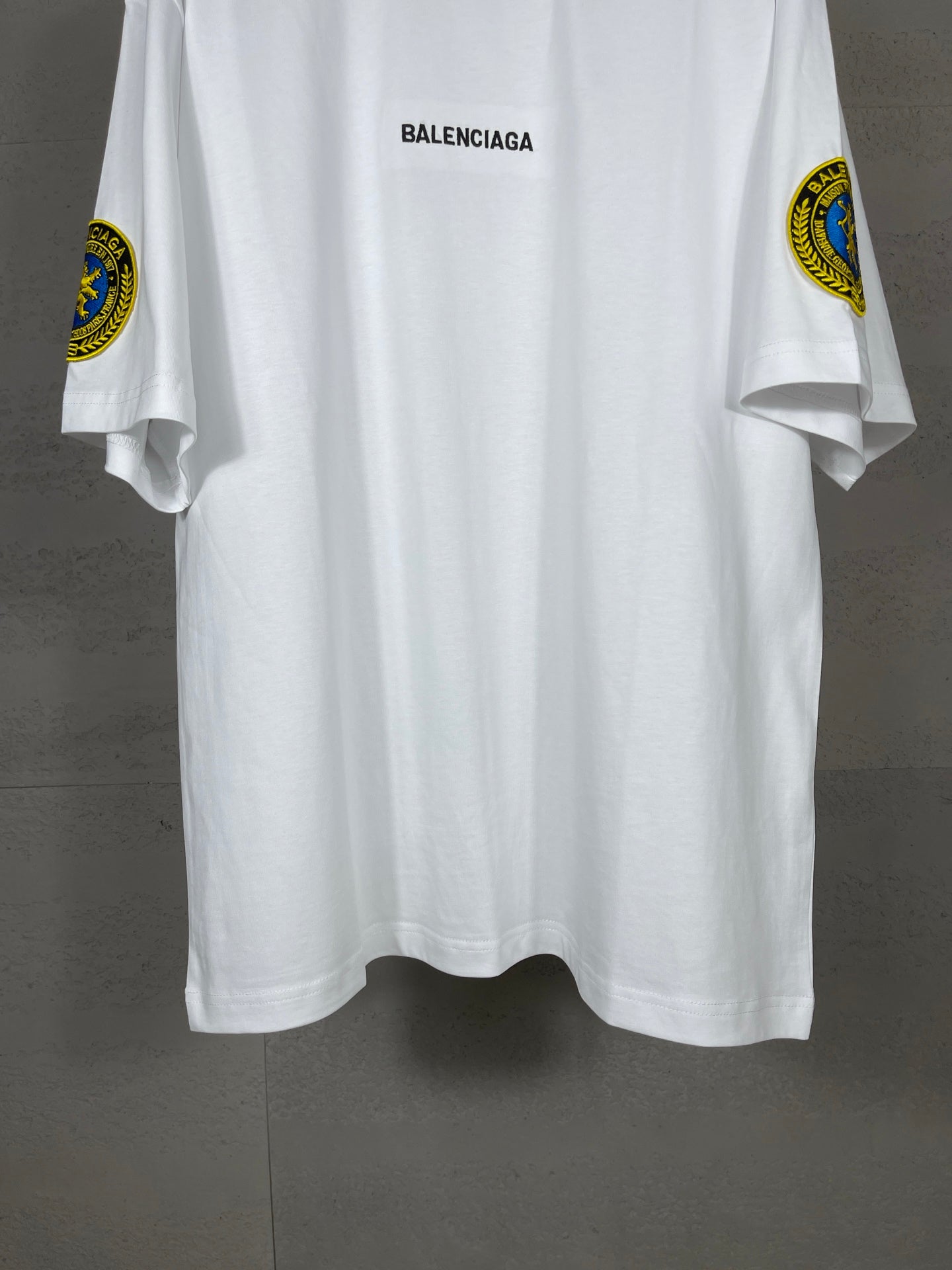 LuxluxHouse Best Quality Clothes Balenciaga T-shirt