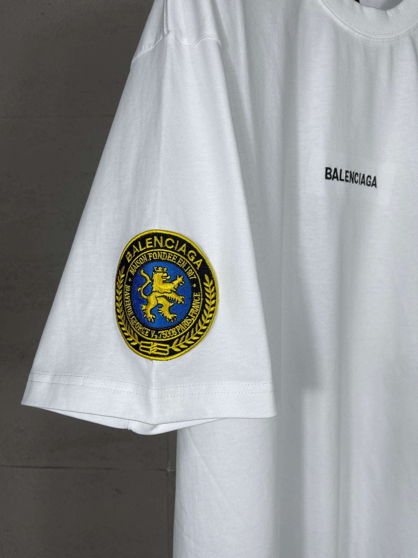 LuxluxHouse Best Quality Clothes Balenciaga T-shirt