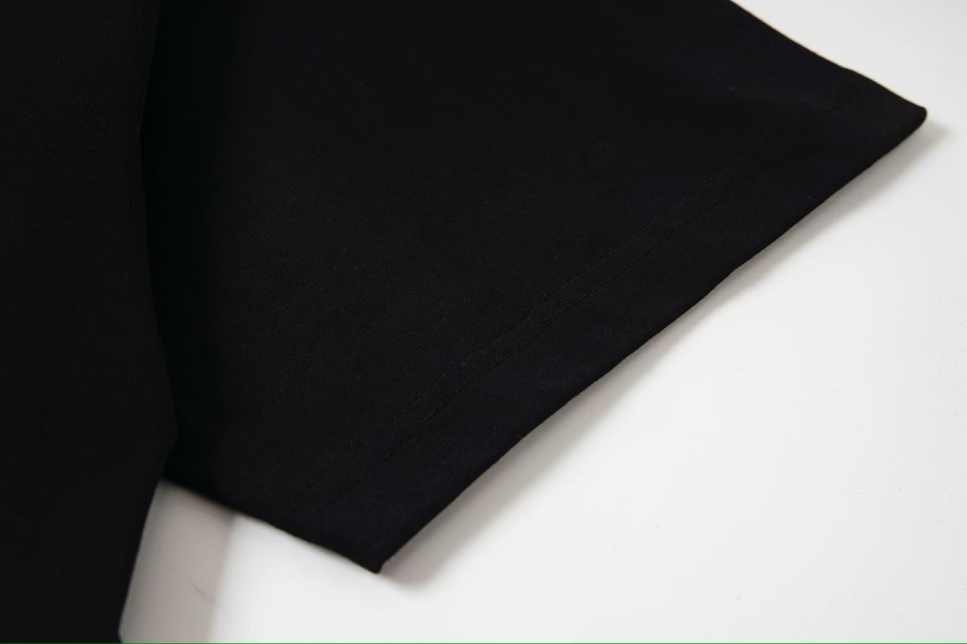 LuxluxHouse Best Quality Clothes T-shirt Chanel & Maison Margiela