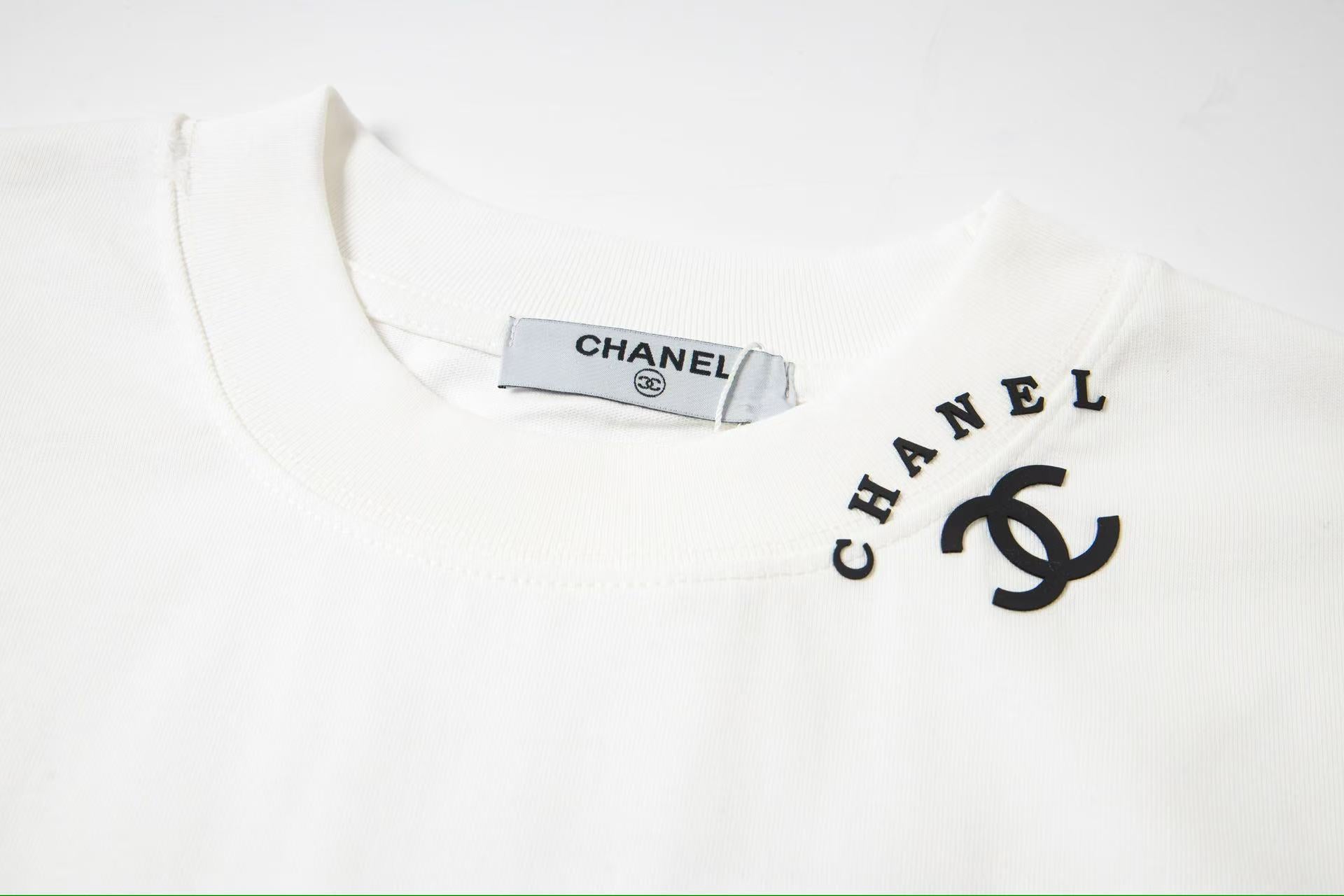 LuxluxHouse Best Quality Clothes T-shirt Chanel & Maison Margiela
