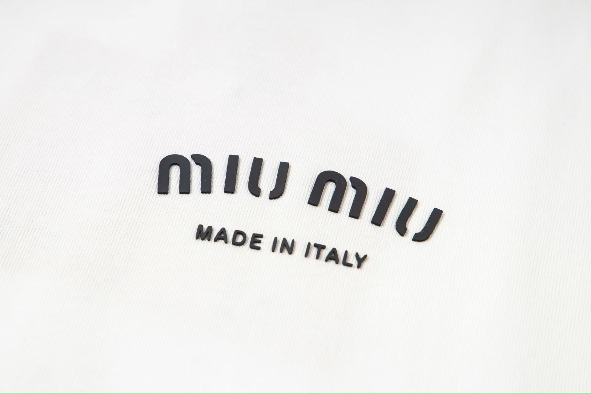 LuxluxHouse Best Quality Clothes Miu Miu T-shirt