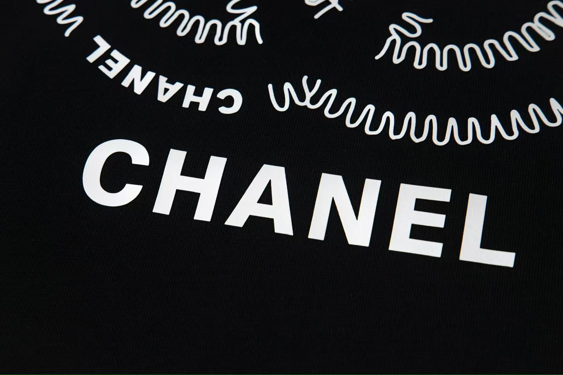 LuxluxHouse Best Quality Clothes T-shirt Chanel & Maison Margiela
