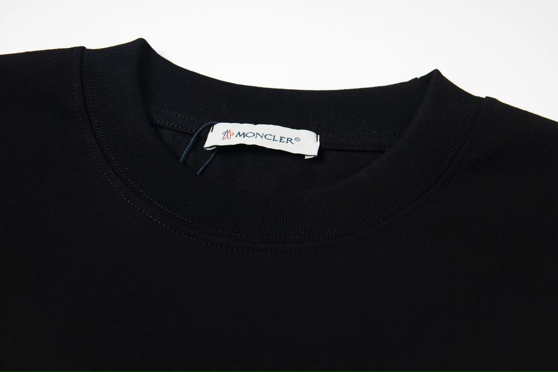 LuxluxHouse Best Quality Clothes T-shirt Moncler
