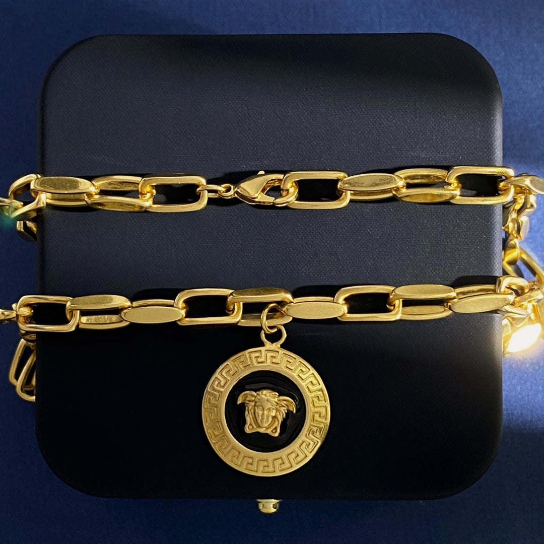LuxluxHouse Best Quality Accessories Versace