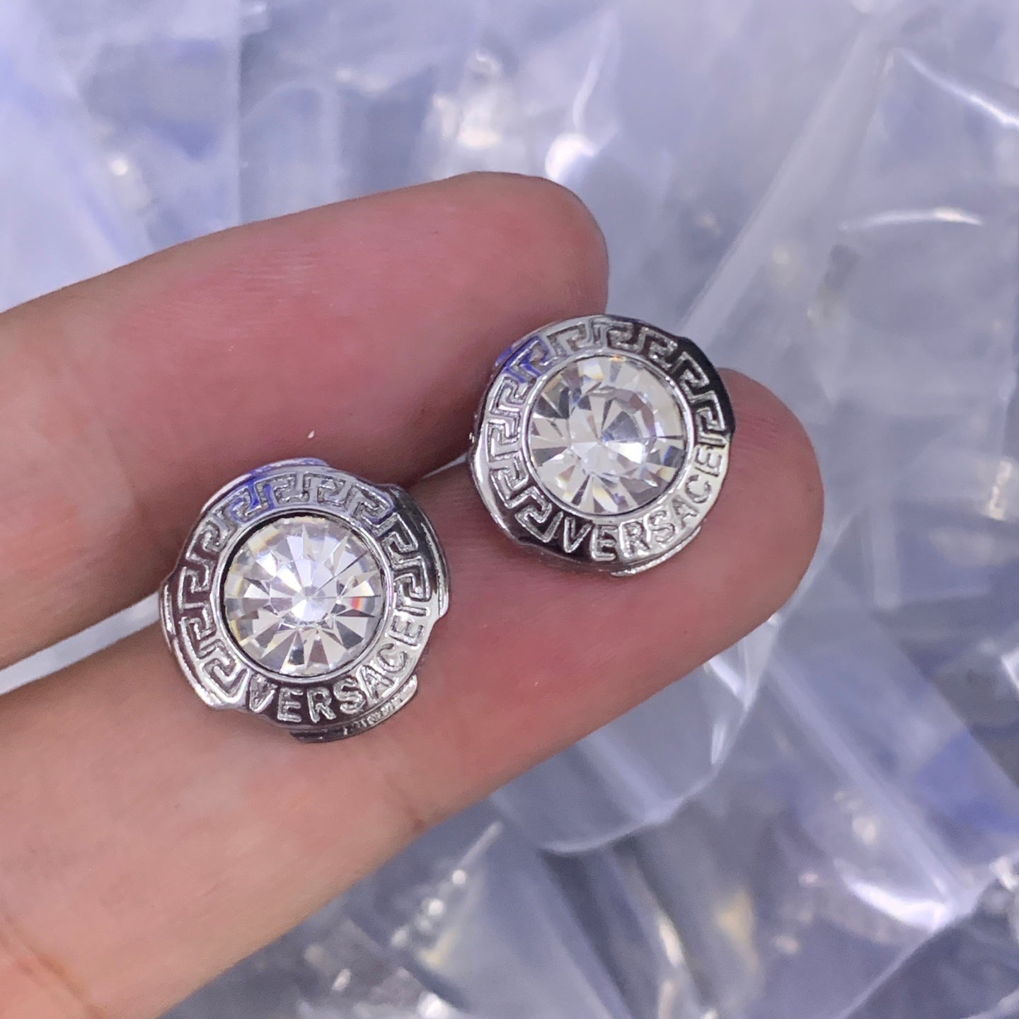 LuxluxHouse Low Price And High Quality Accessories Versace