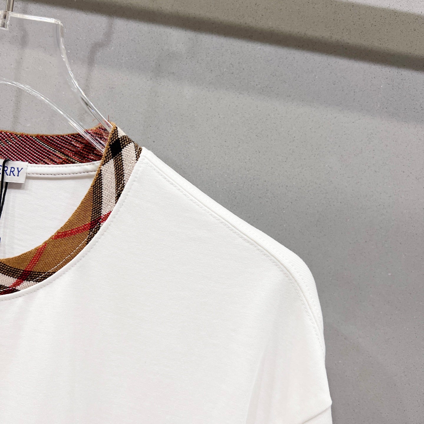 LuxluxHouse Best Quality Clothes Burberry T-shirt