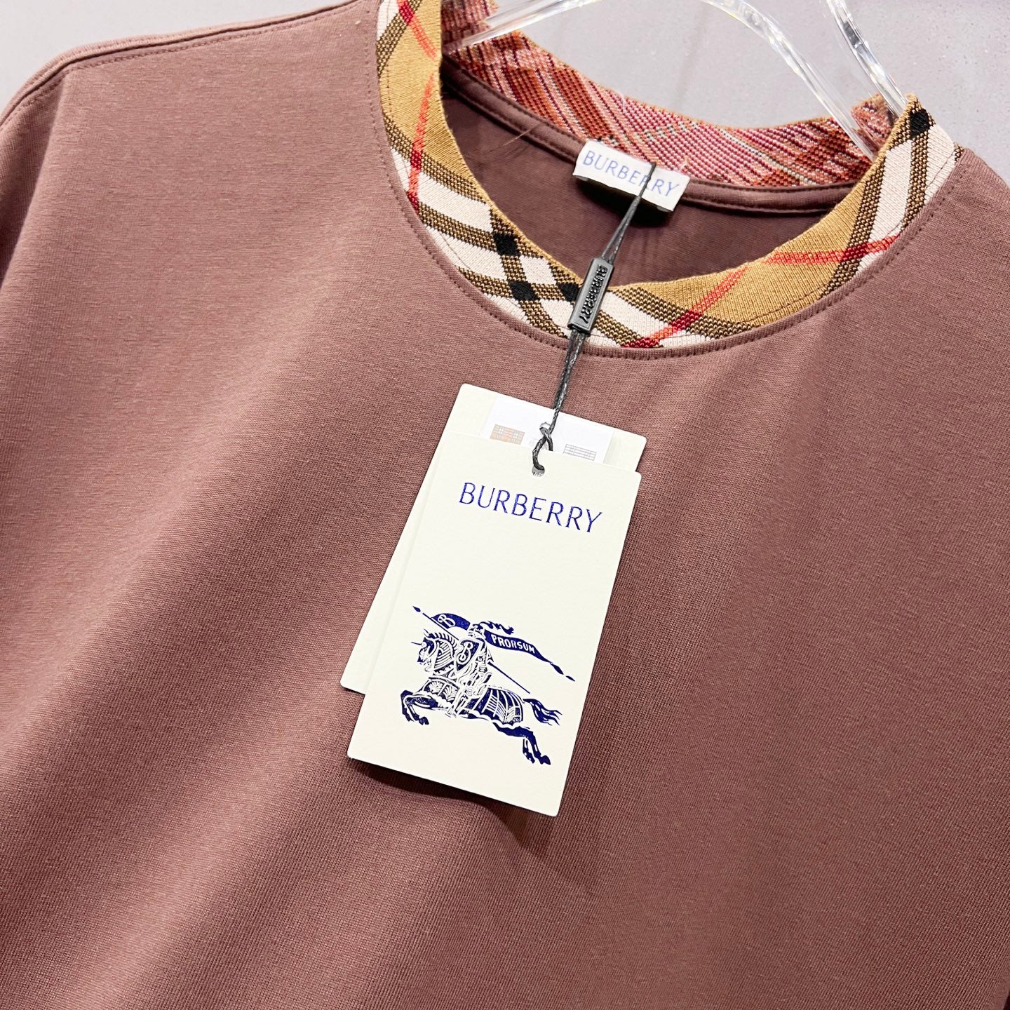 LuxluxHouse Best Quality Clothes Burberry T-shirt