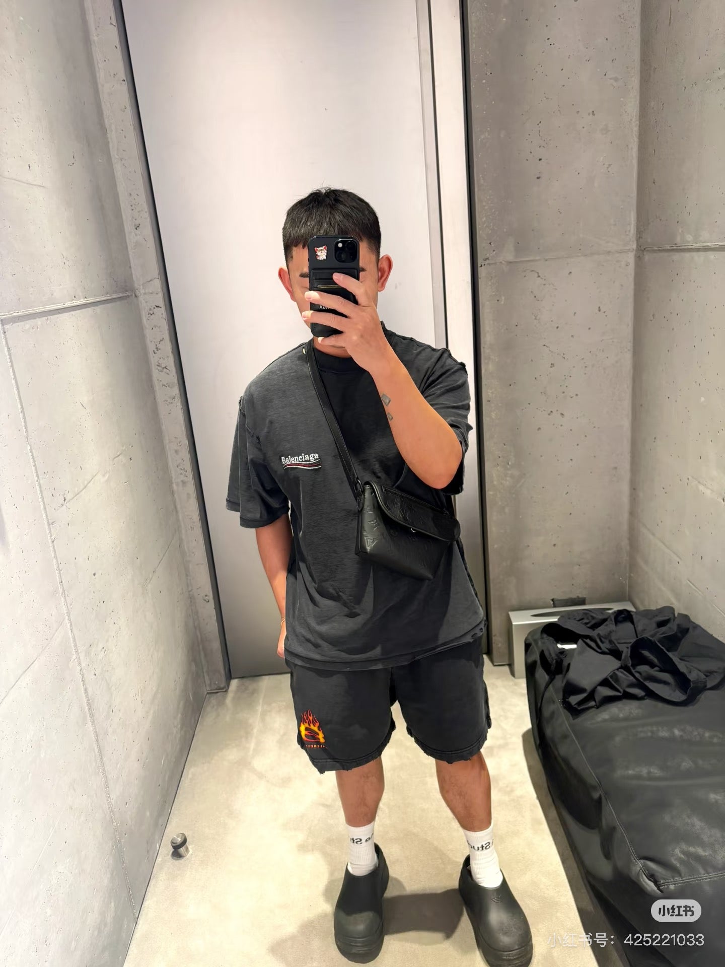 LuxluxHouse Best Quality Clothes Balenciaga T-shirt