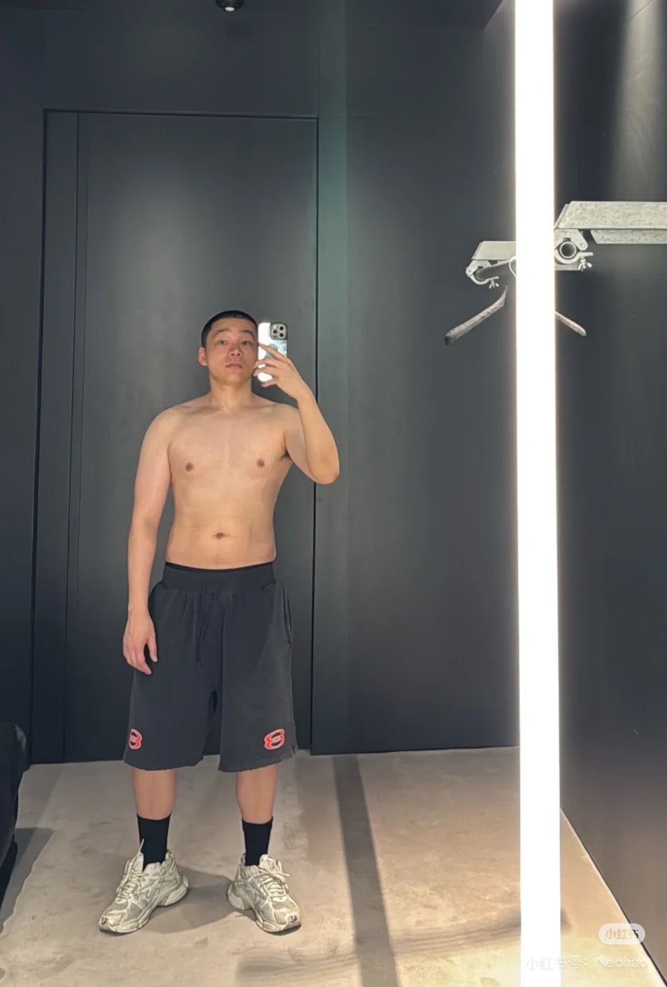 LuxluxHouse Best Quality Clothes Balenciaga T-shirt