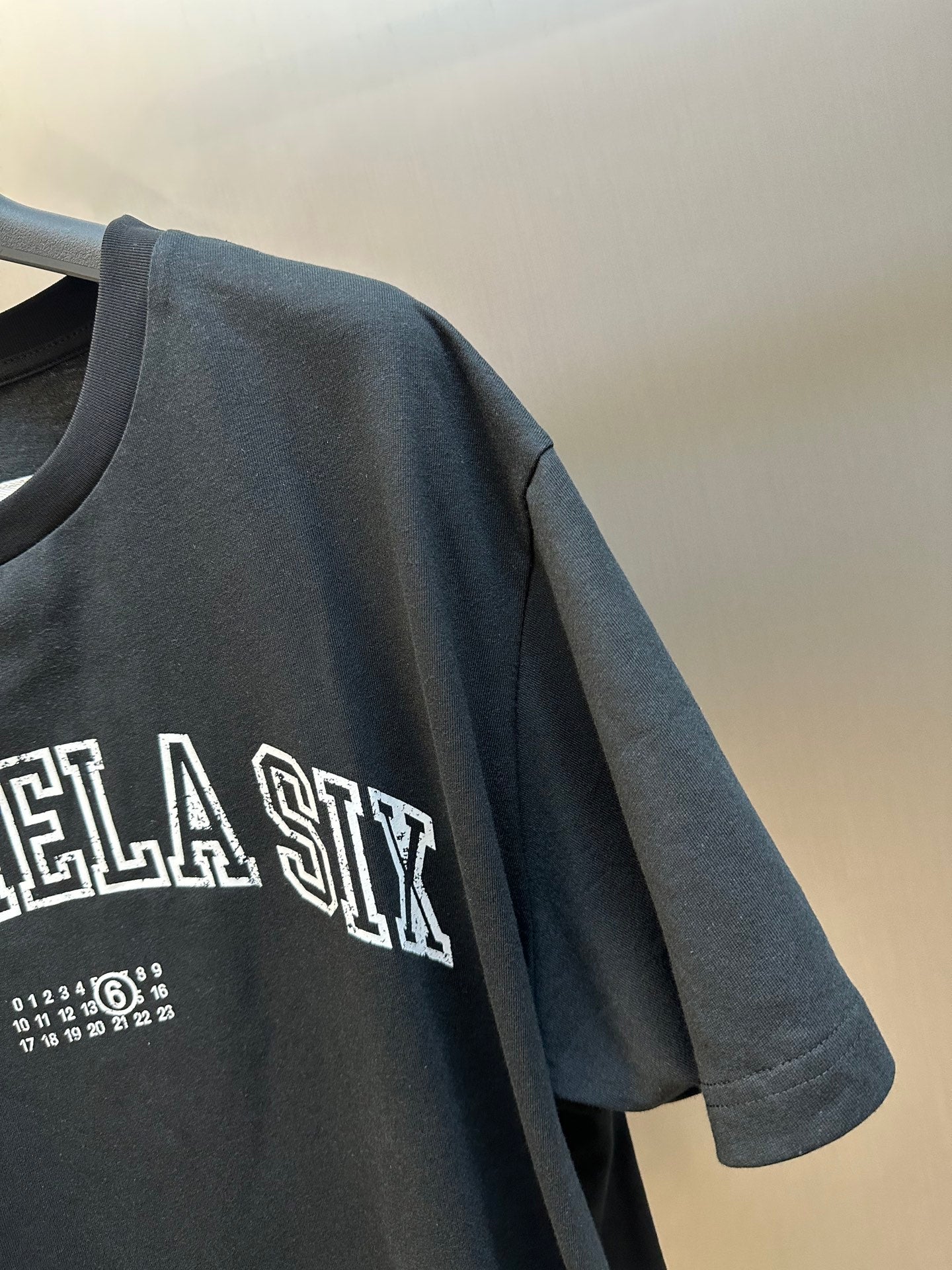 LuxluxHouse Best Quality Clothes T-shirt Chanel & Maison Margiela