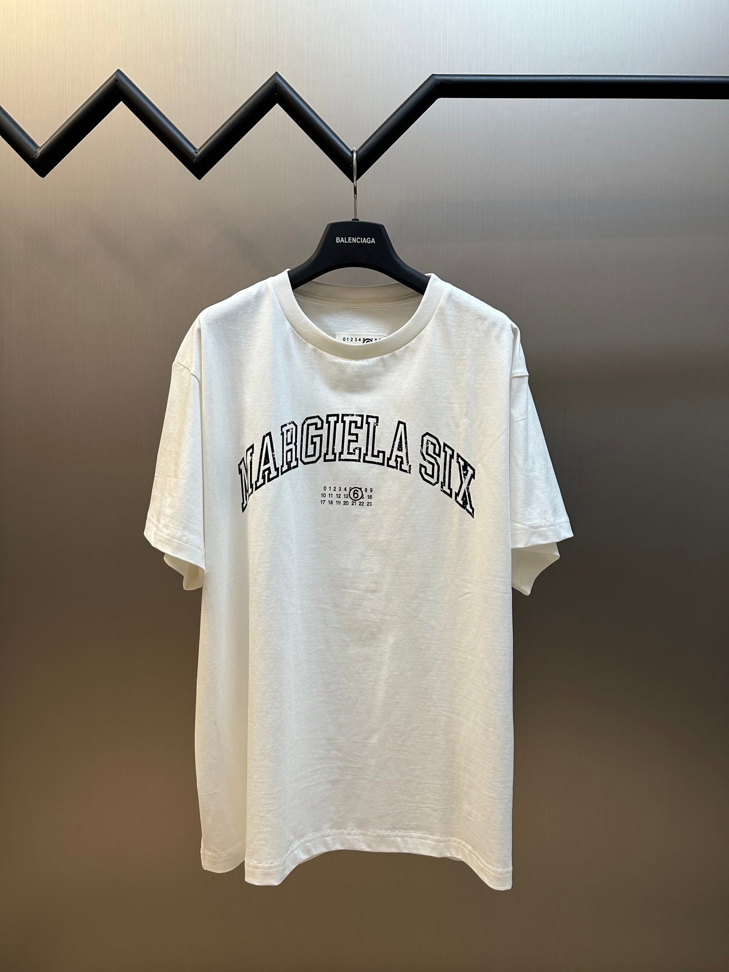 LuxluxHouse Best Quality Clothes T-shirt Chanel & Maison Margiela