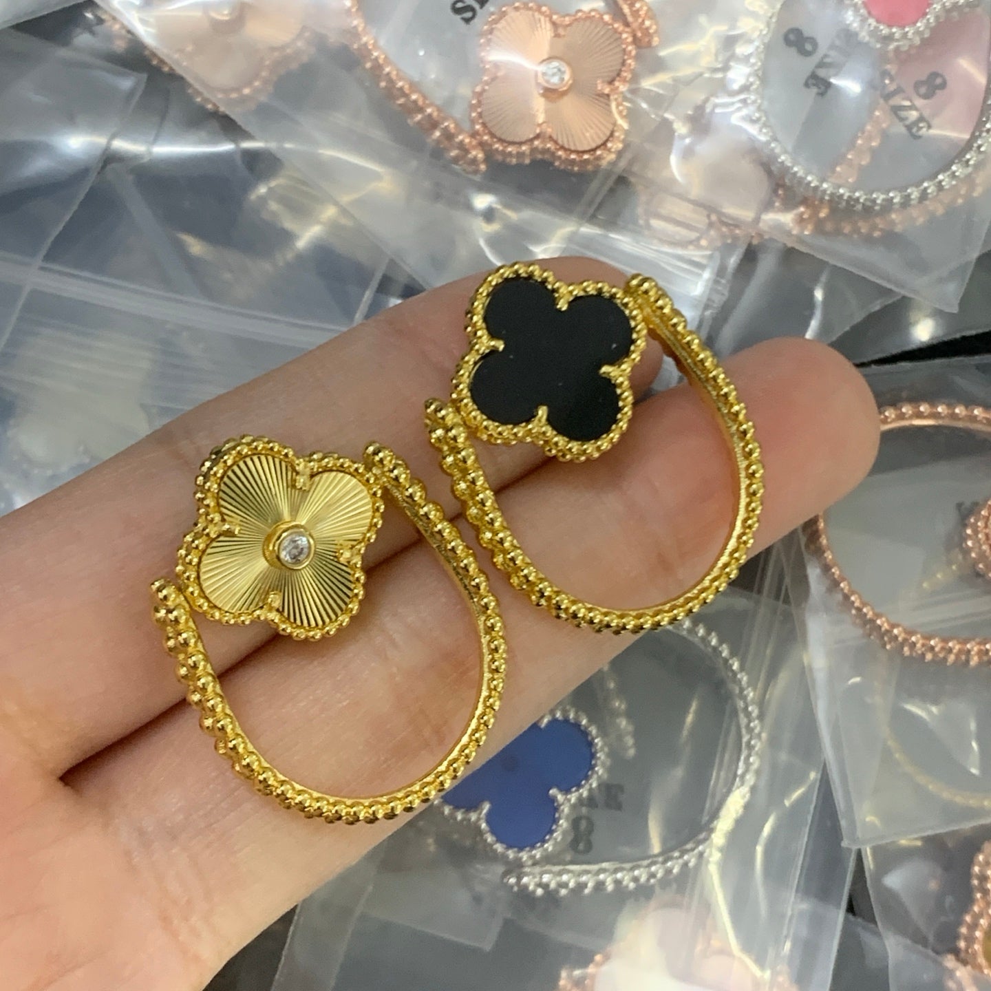 LuxluxHouse Low Price And High Quality Accessories Van Cleef & Arpels
