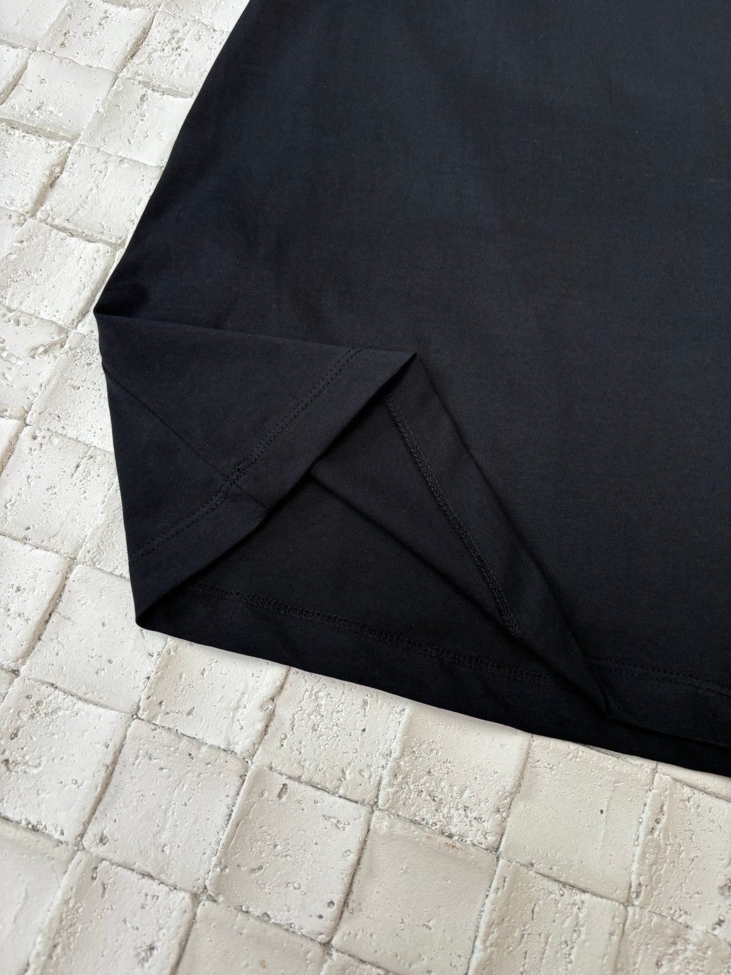 LuxluxHouse Best Quality Clothes T-shirt Loewe