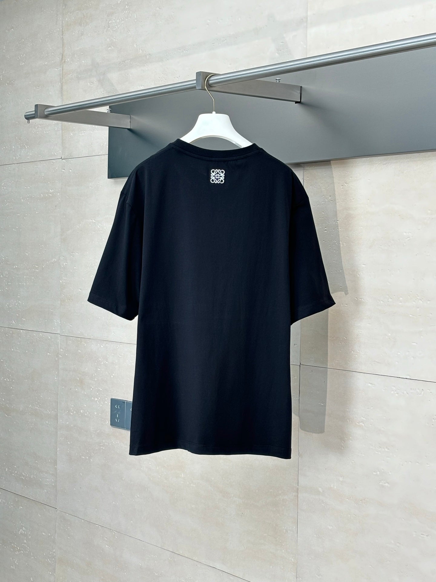 LuxluxHouse Best Quality Clothes T-shirt Loewe
