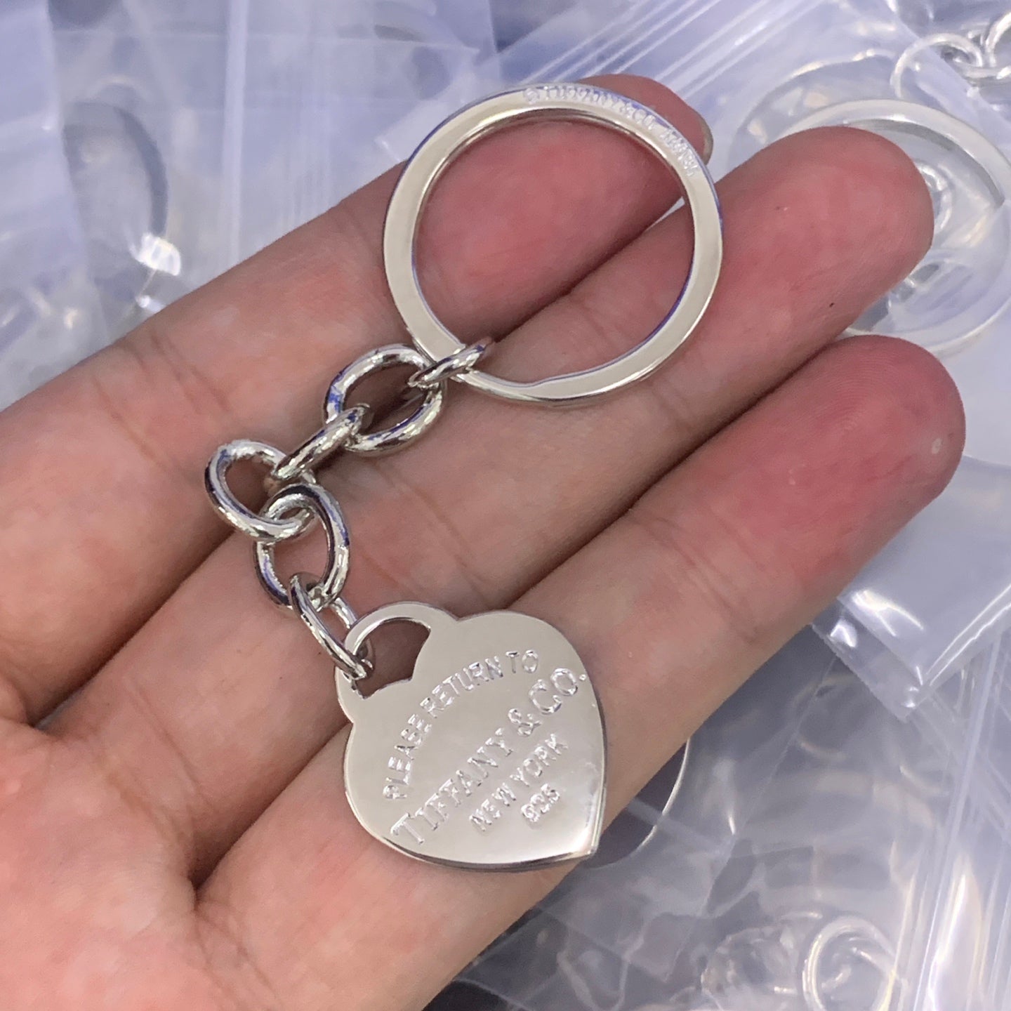 LuxluxHouse Low Price And High Quality Accessories Tiffany